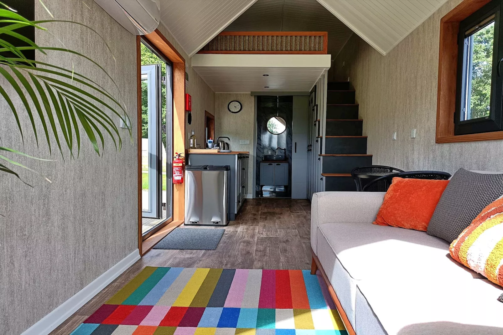 Little Dunley - The Tiny House-Woonkamer