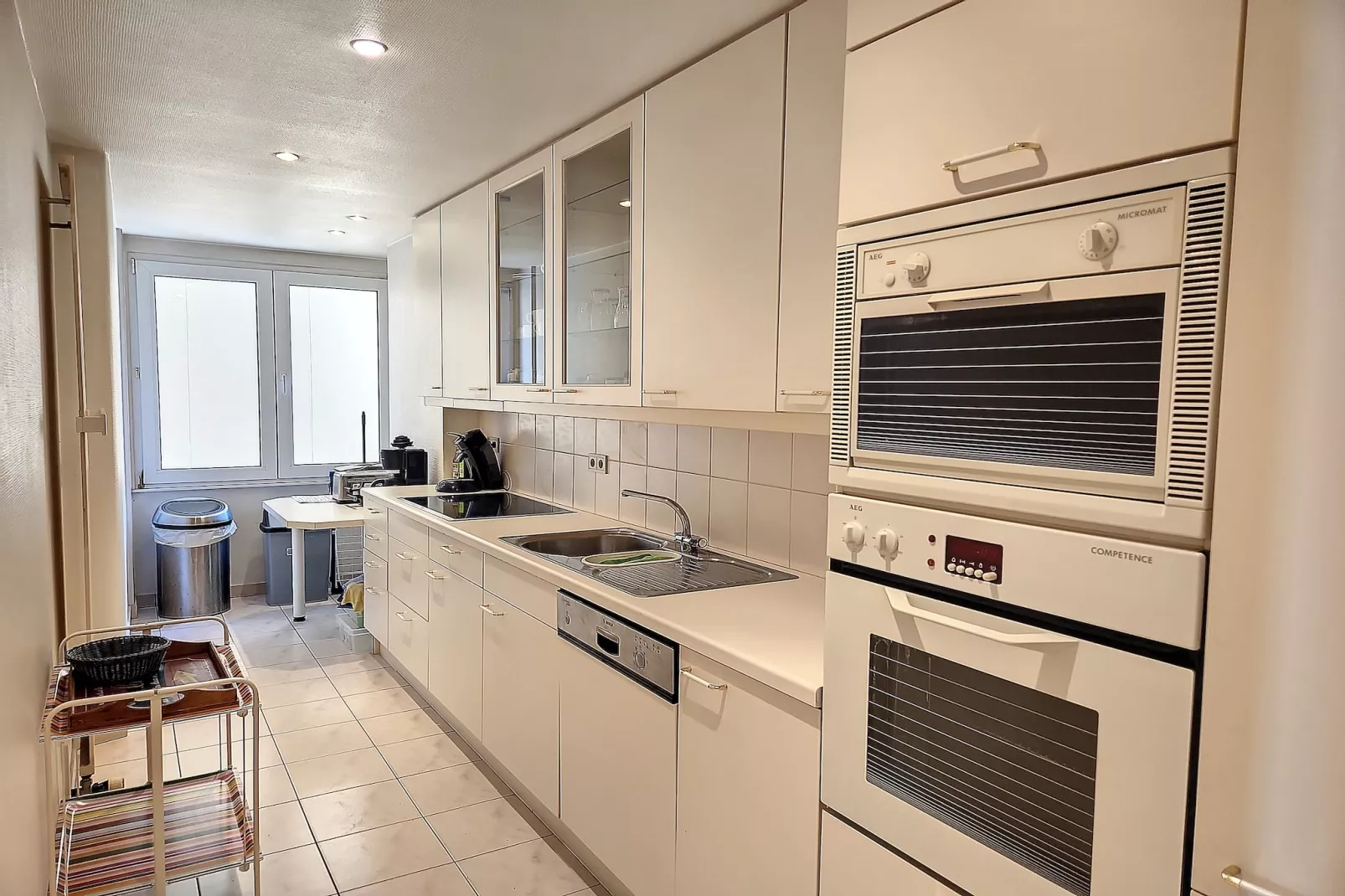 Embassy Block B B2L-Keuken
