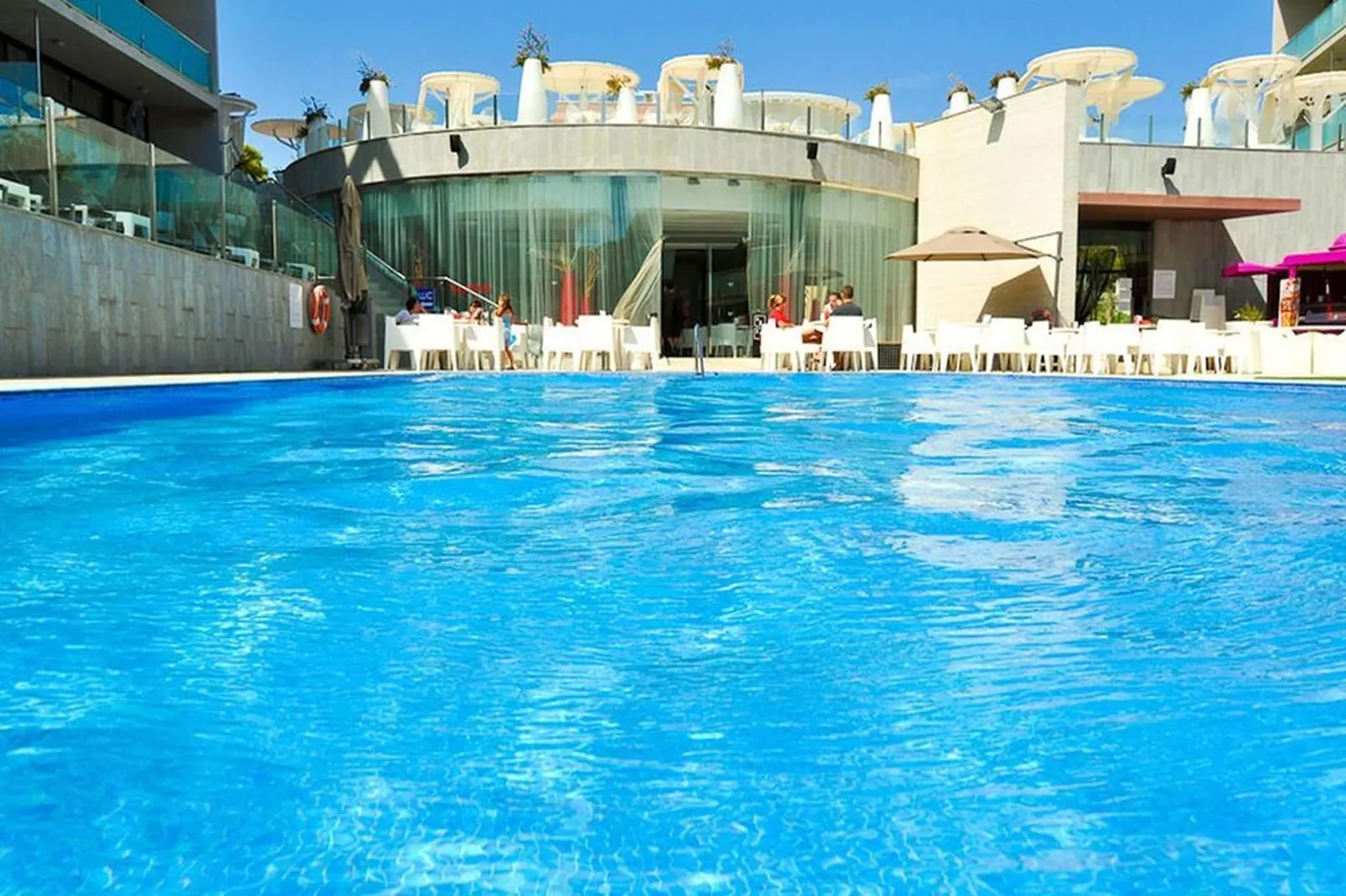 APOLO SUITES RENTALMAR 2/4-Zwembad