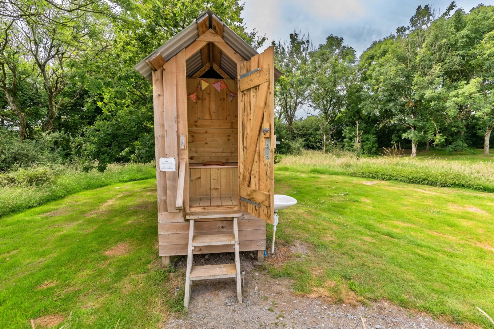 Ash Lotus Belle Tent-Badkamer