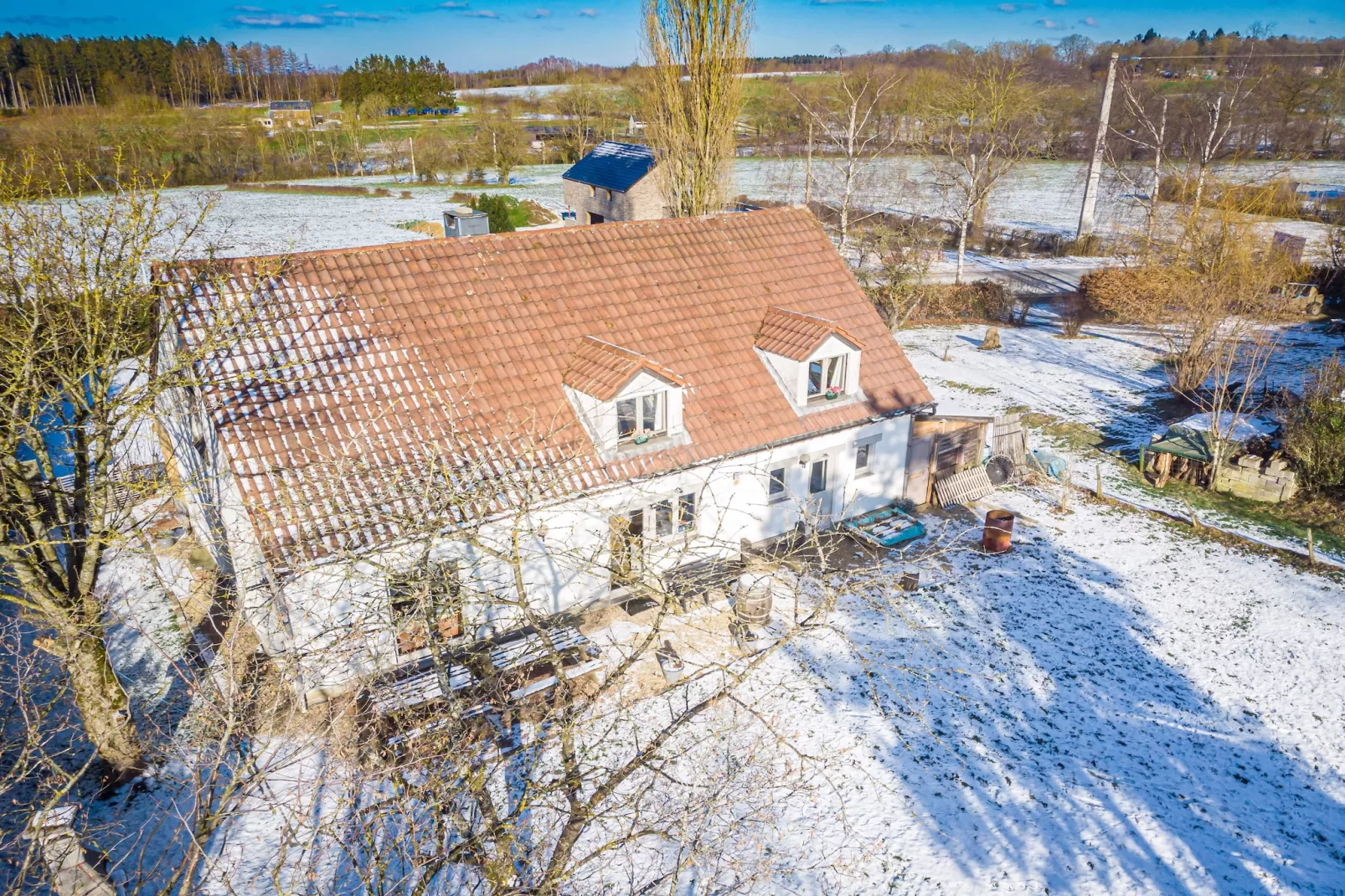 Ardennes Bleu 4 pers maximum-Exterieur winter
