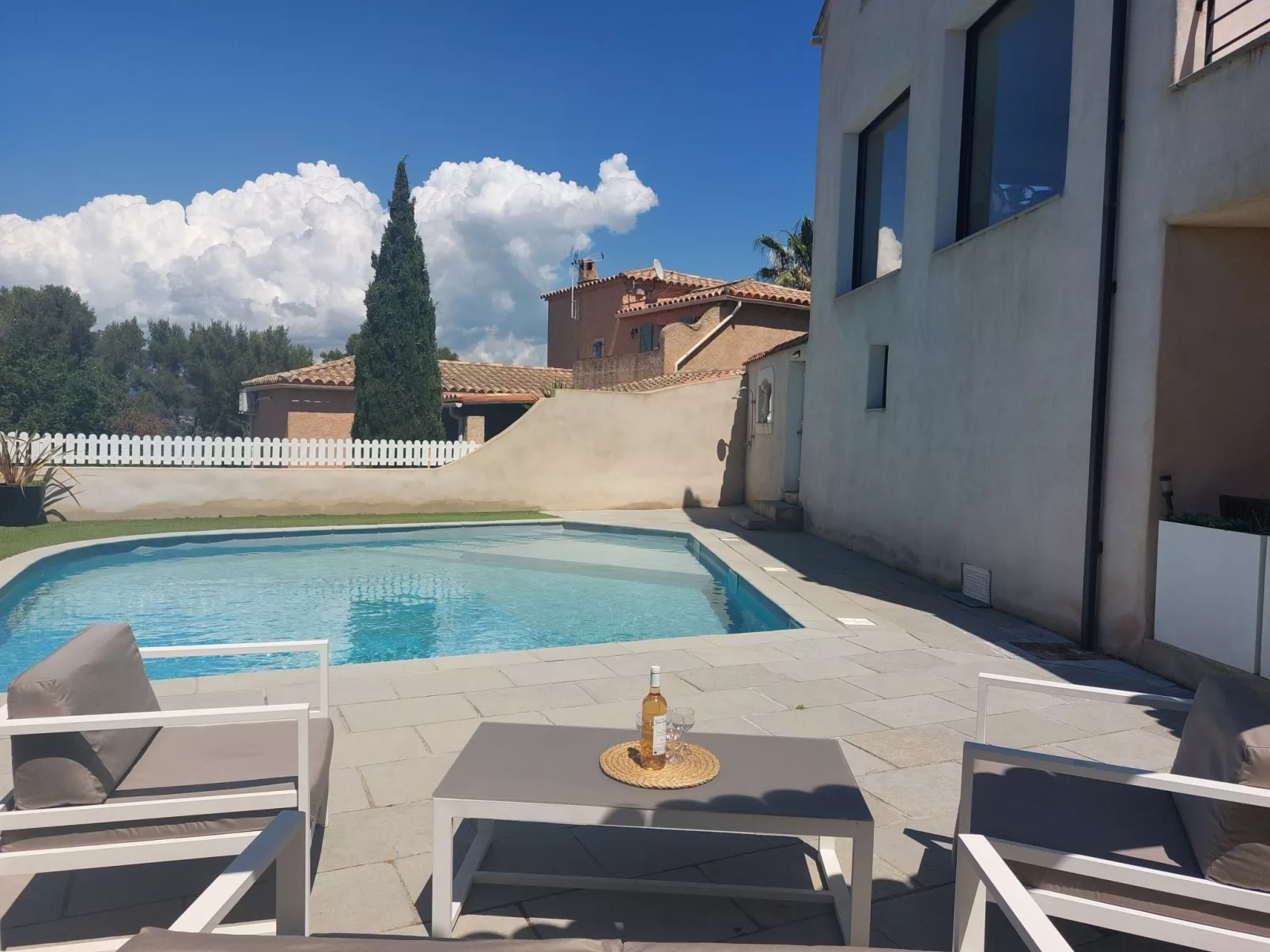 Appartement Bleu Azur-Buiten