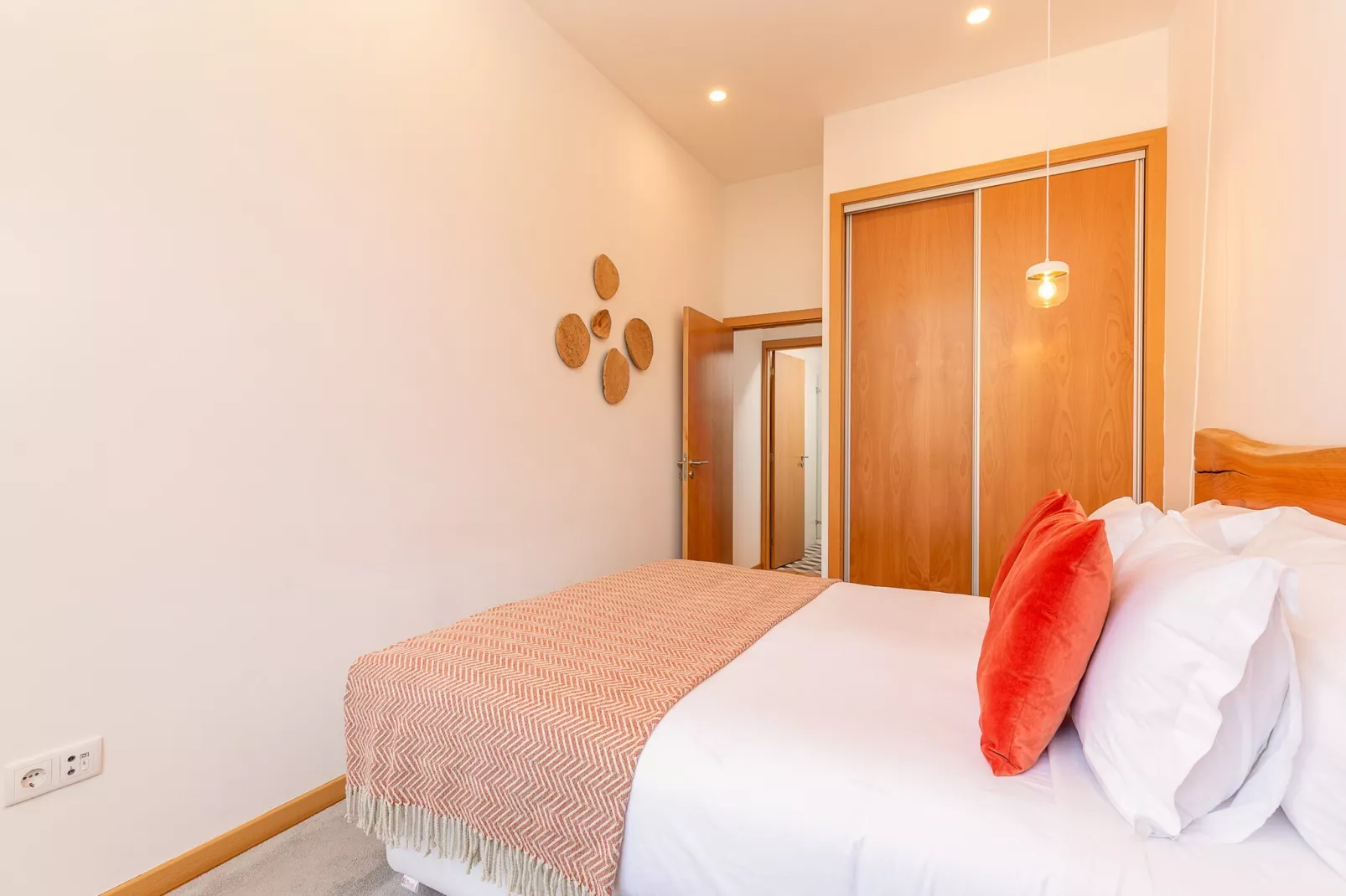 YOUROPO - Cosy 3-Slaapkamer