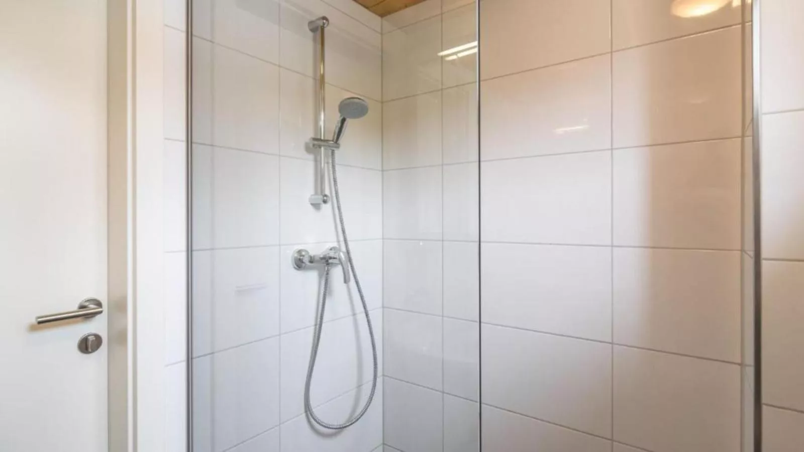 Kipaji 1-Badkamer