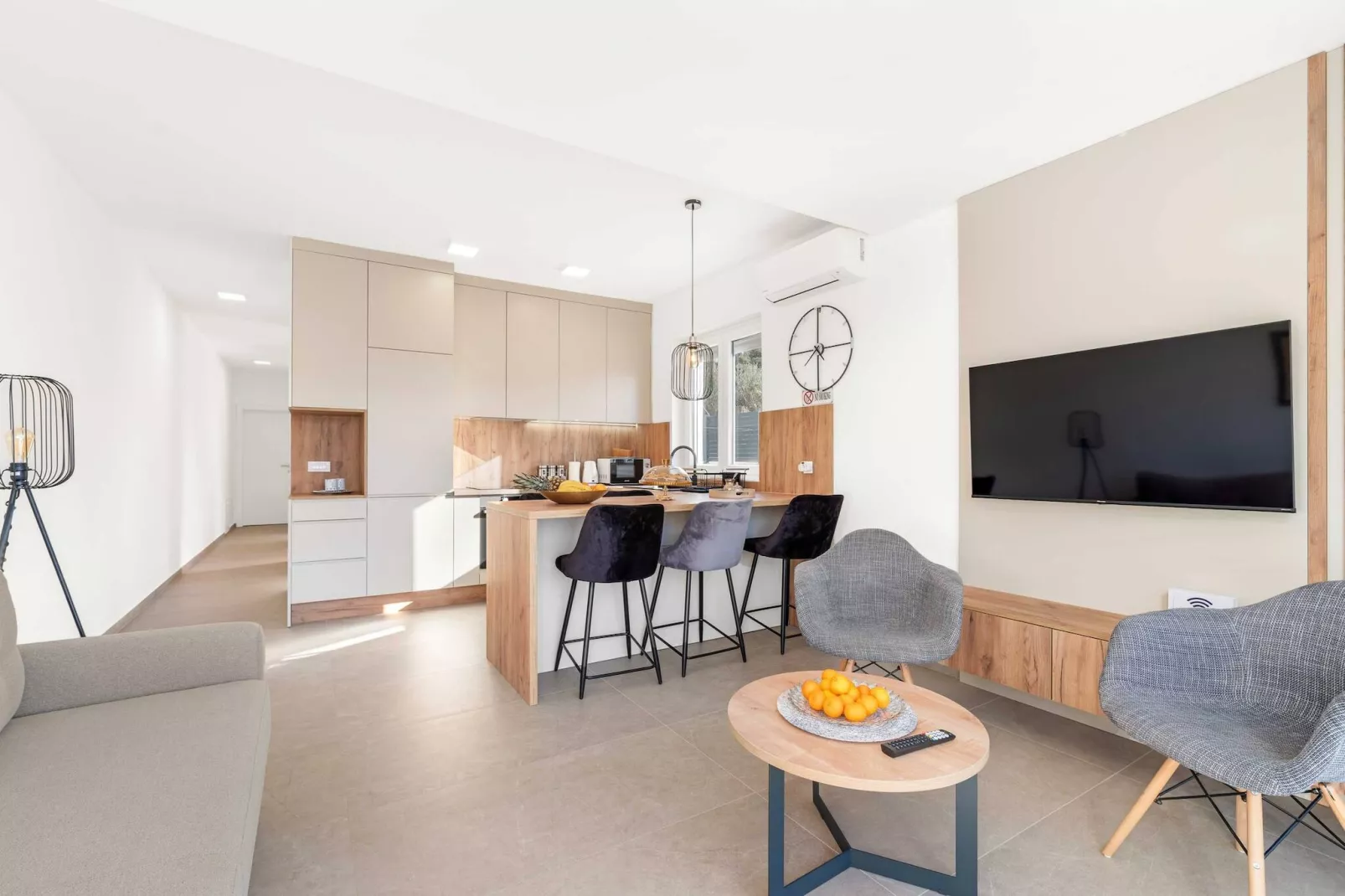 Apartments Velic - Two bedroom apartment B-Woonkamer