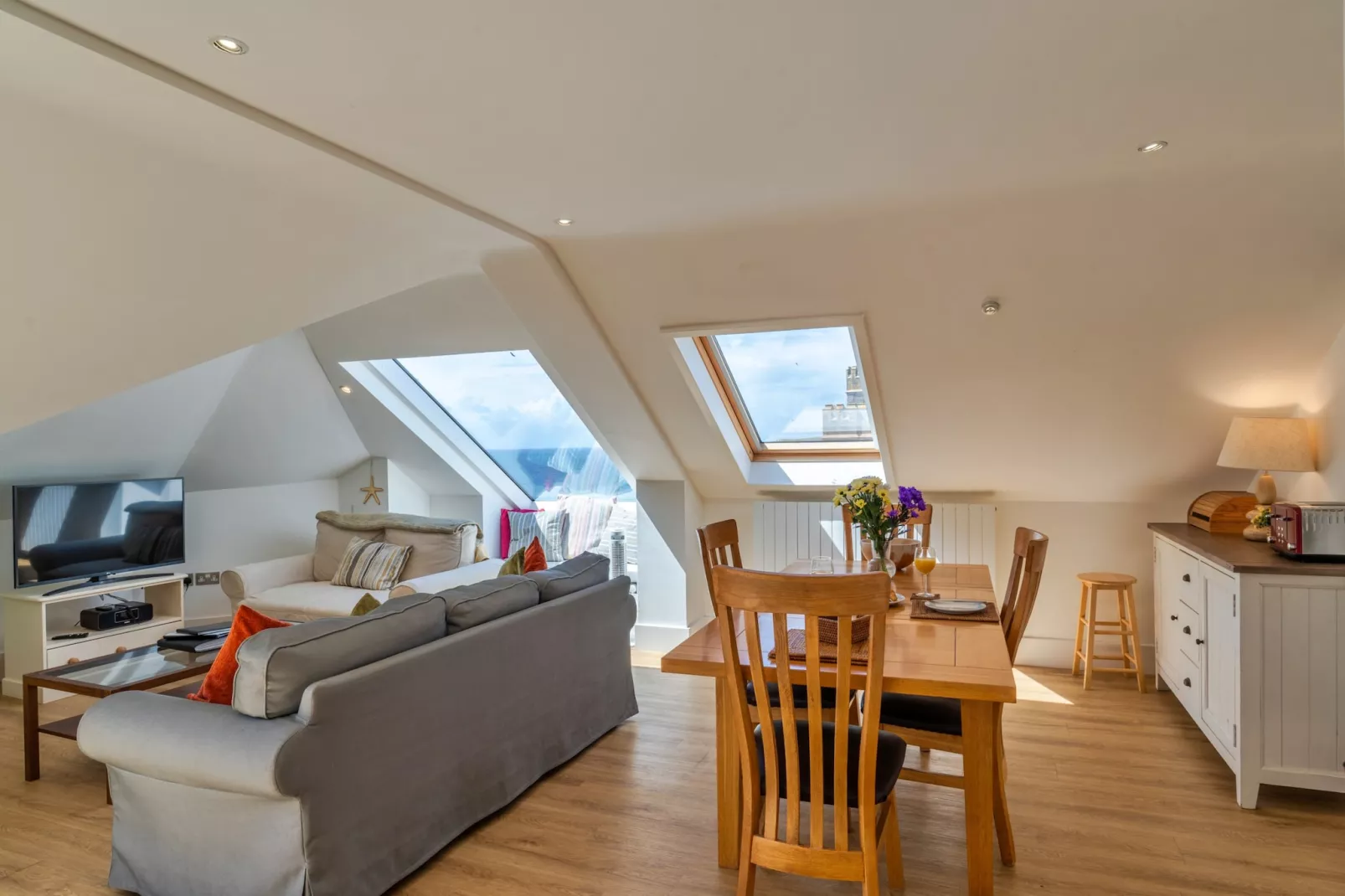 Ocean Lookout-Woonkamer