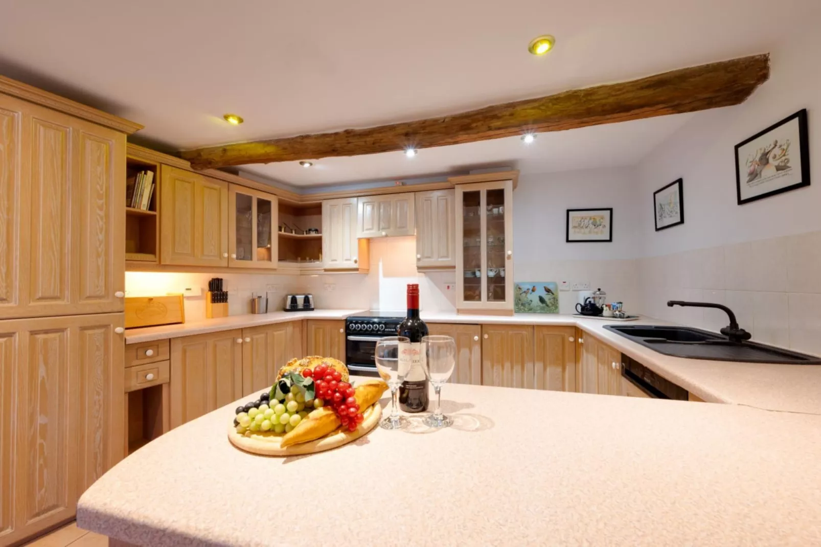 Cherry at Buckland Court-Keuken