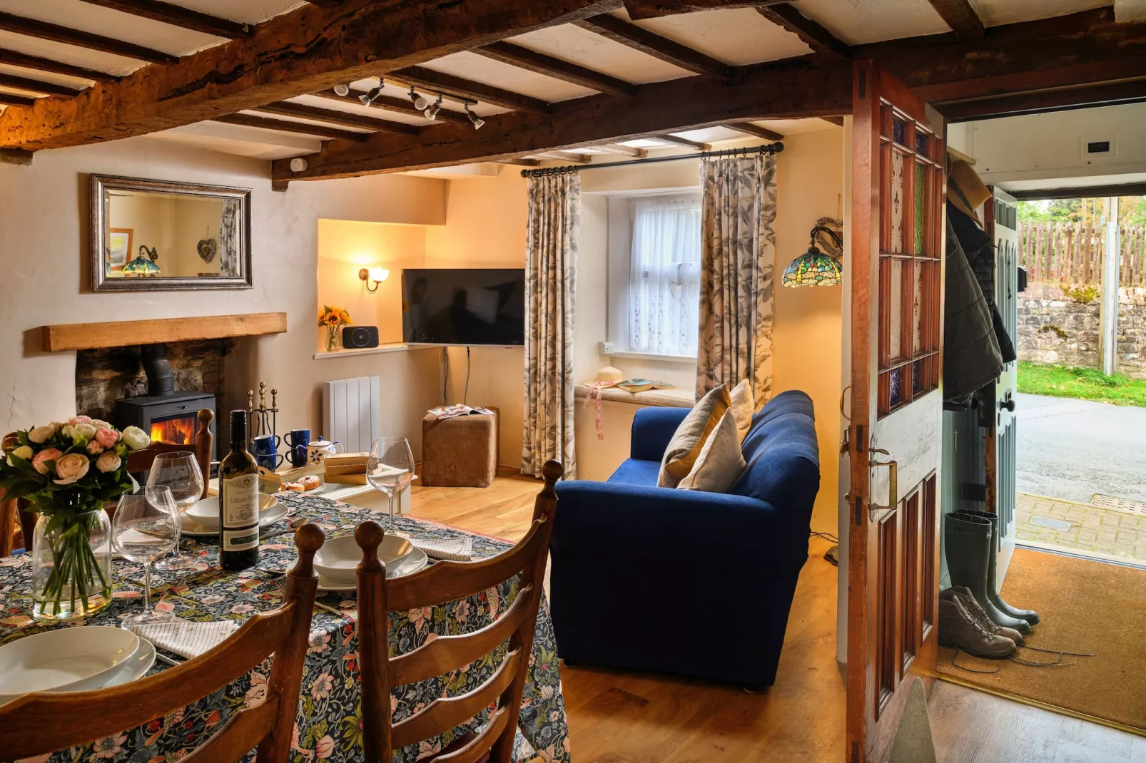 The Cottage at Greystoke-Woonkamer
