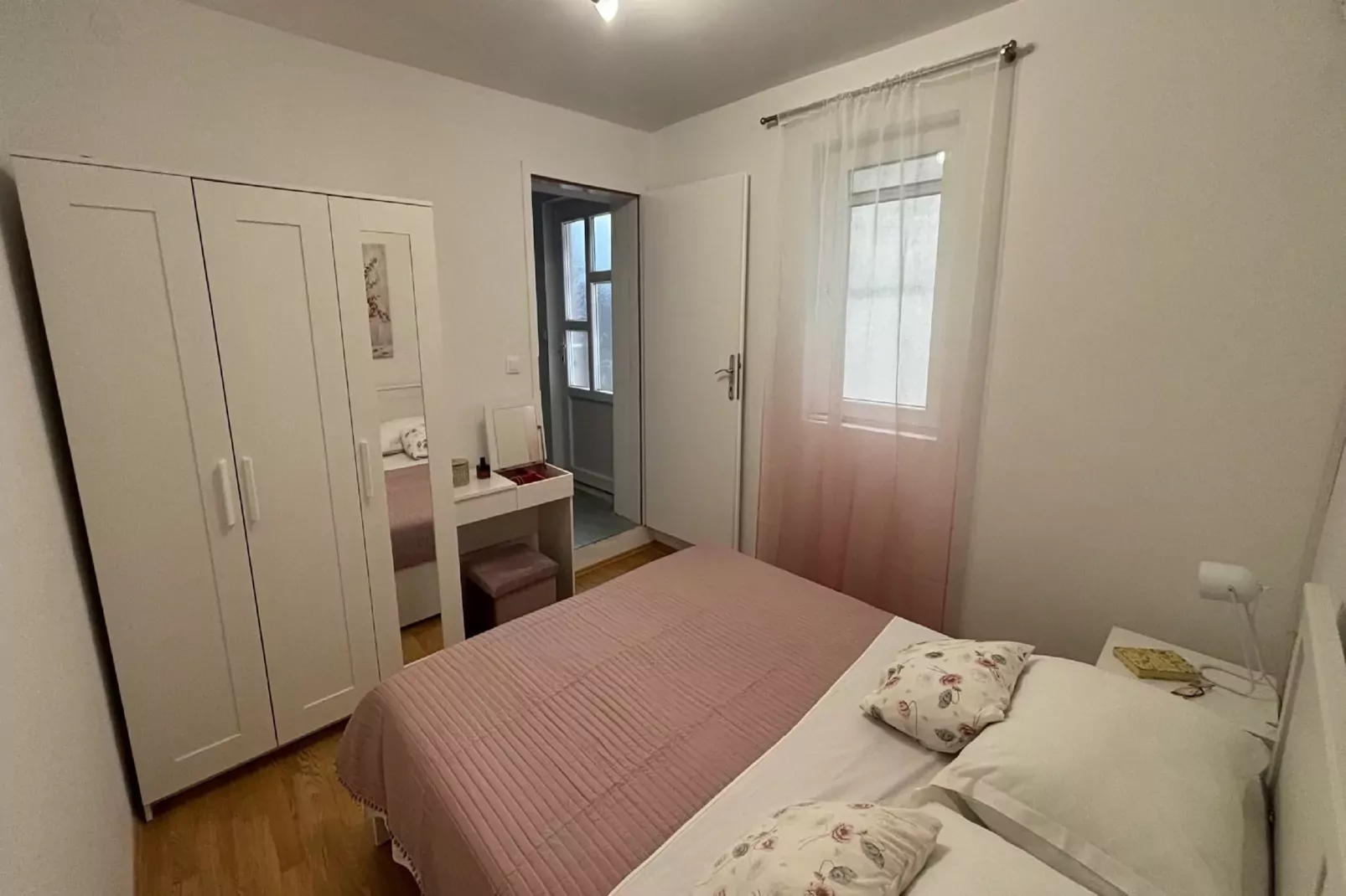 Apartmani Vela Makarska - Classic One Bedroom Apartment-Woonkamer