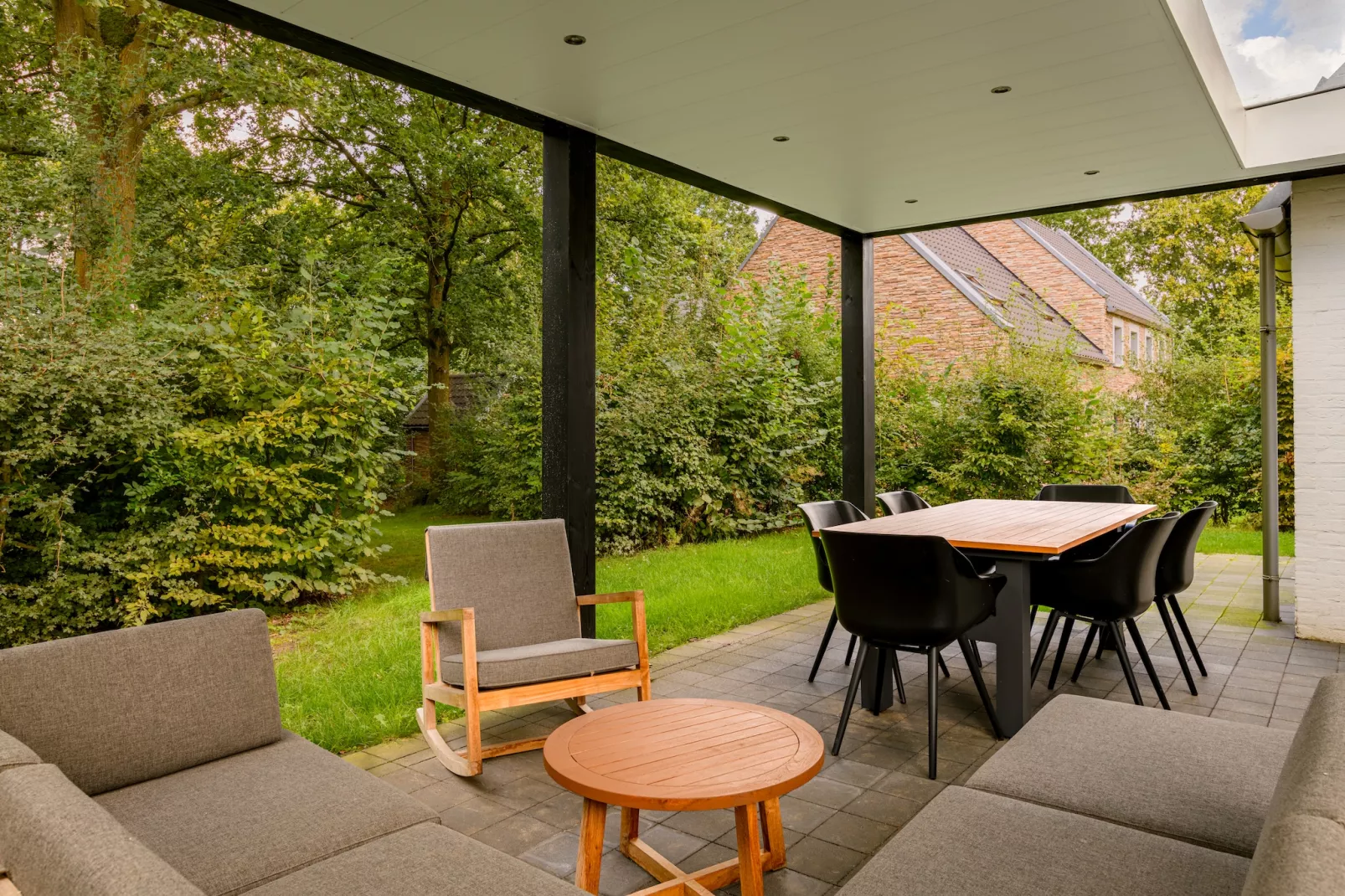 Resort Maastricht 39-Terrasbalkon
