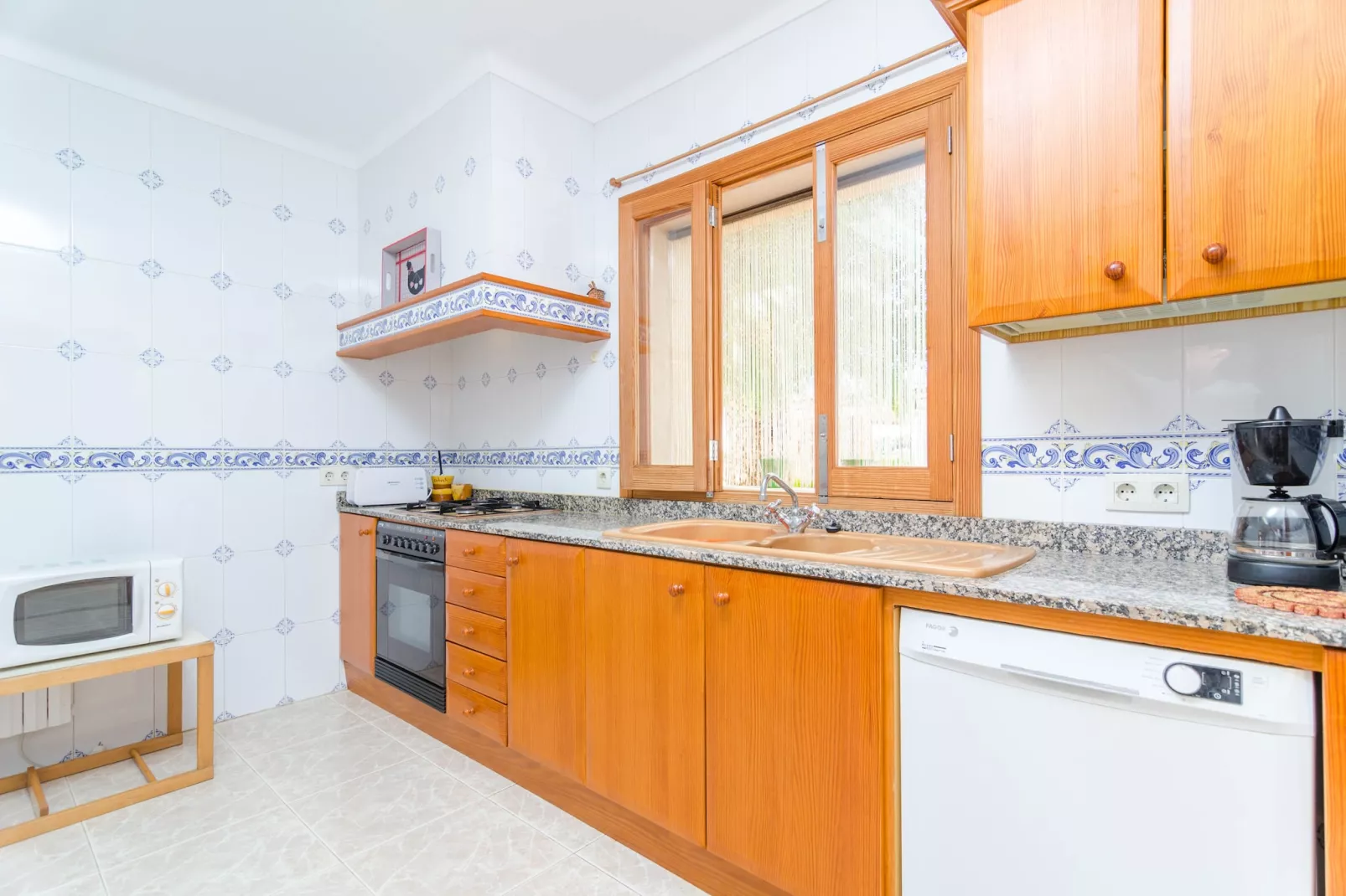 Torre Marina (alga Marina)-Keuken