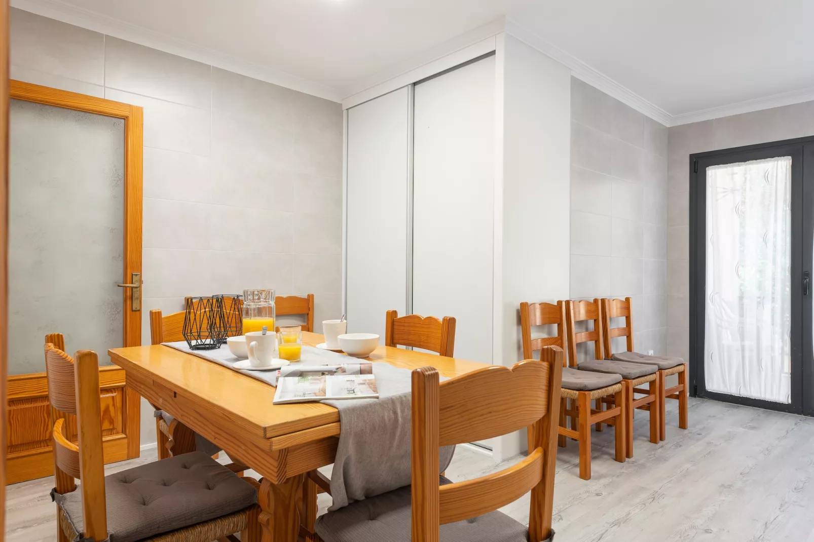 Villa Canta-Image-tags.