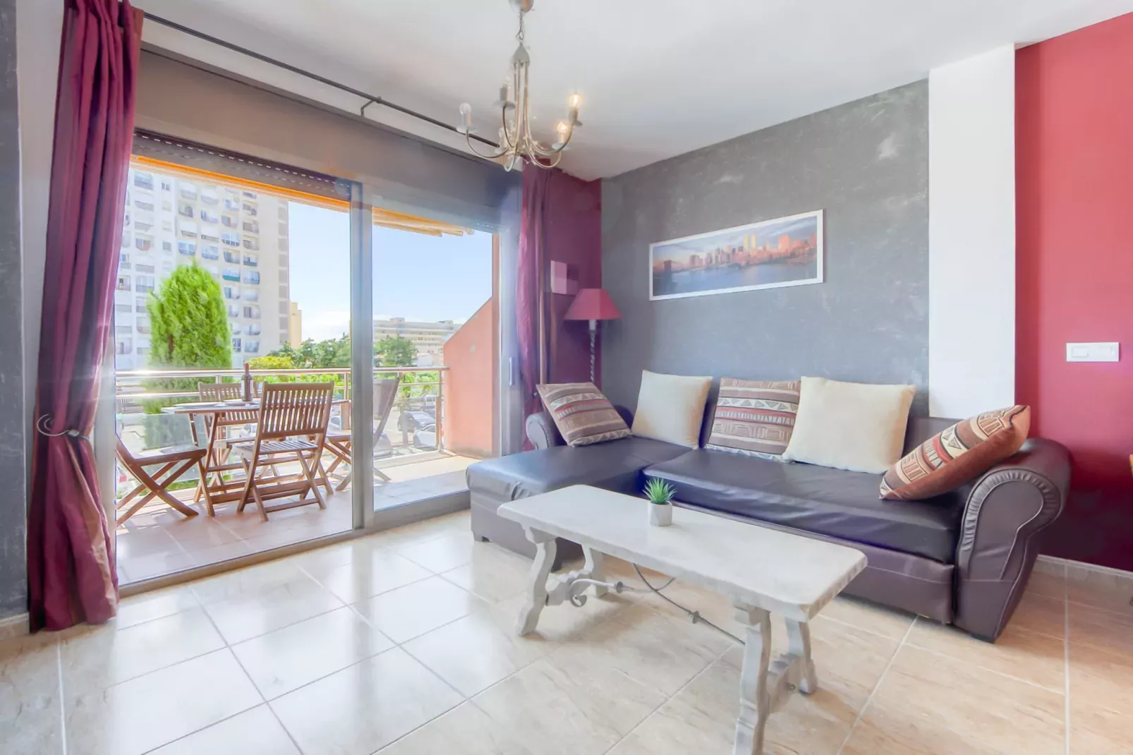 MIRABLAU F 11 Empuriabrava-Woonkamer