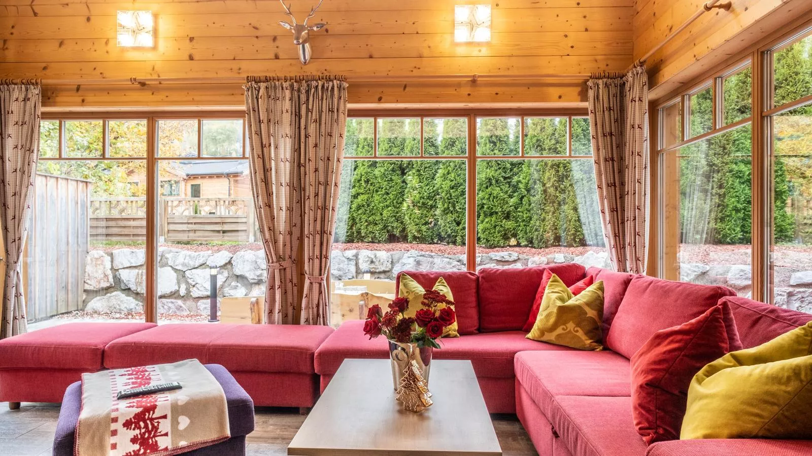 Luxury Lodge Kaprun Ost B-Woonkamer