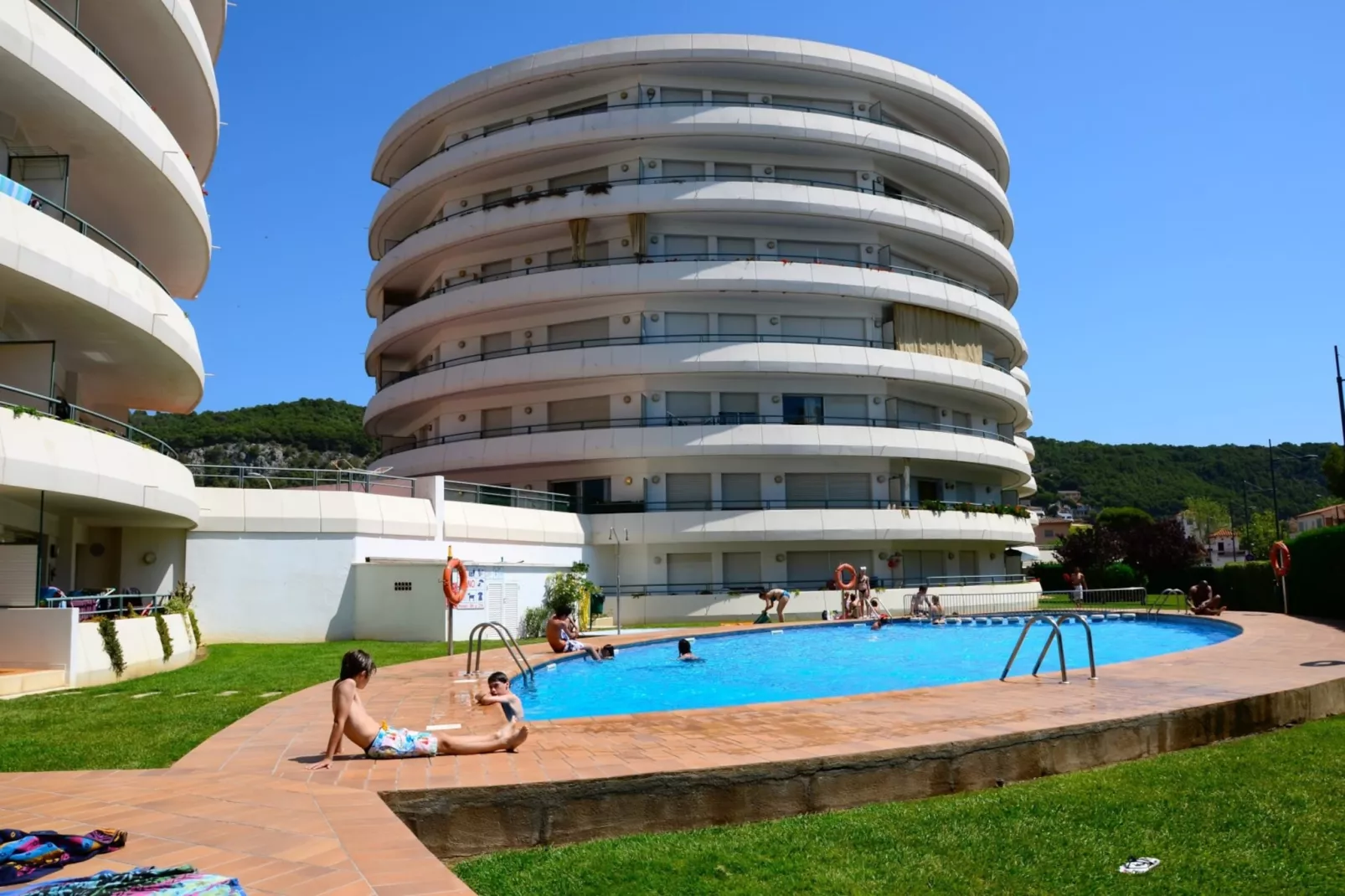 MEDES PARK I 5-1-Buitenkant zomer