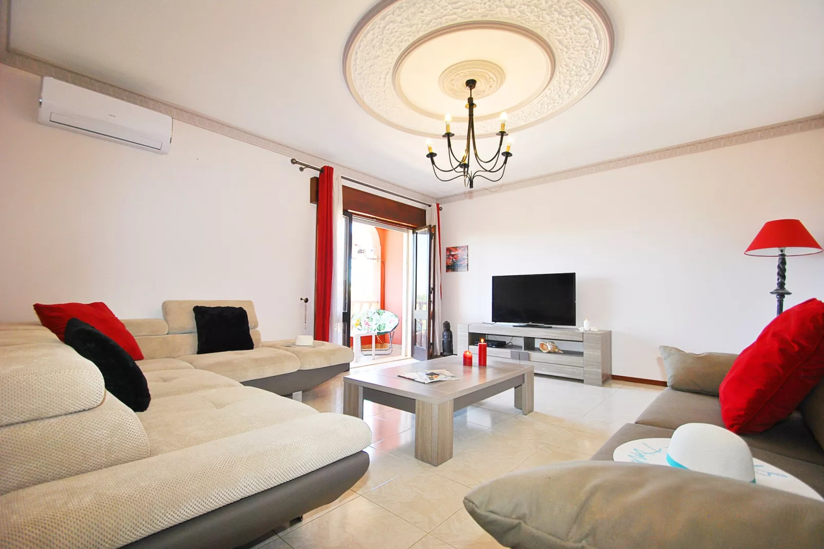 Villa Zanzibar-Woonkamer