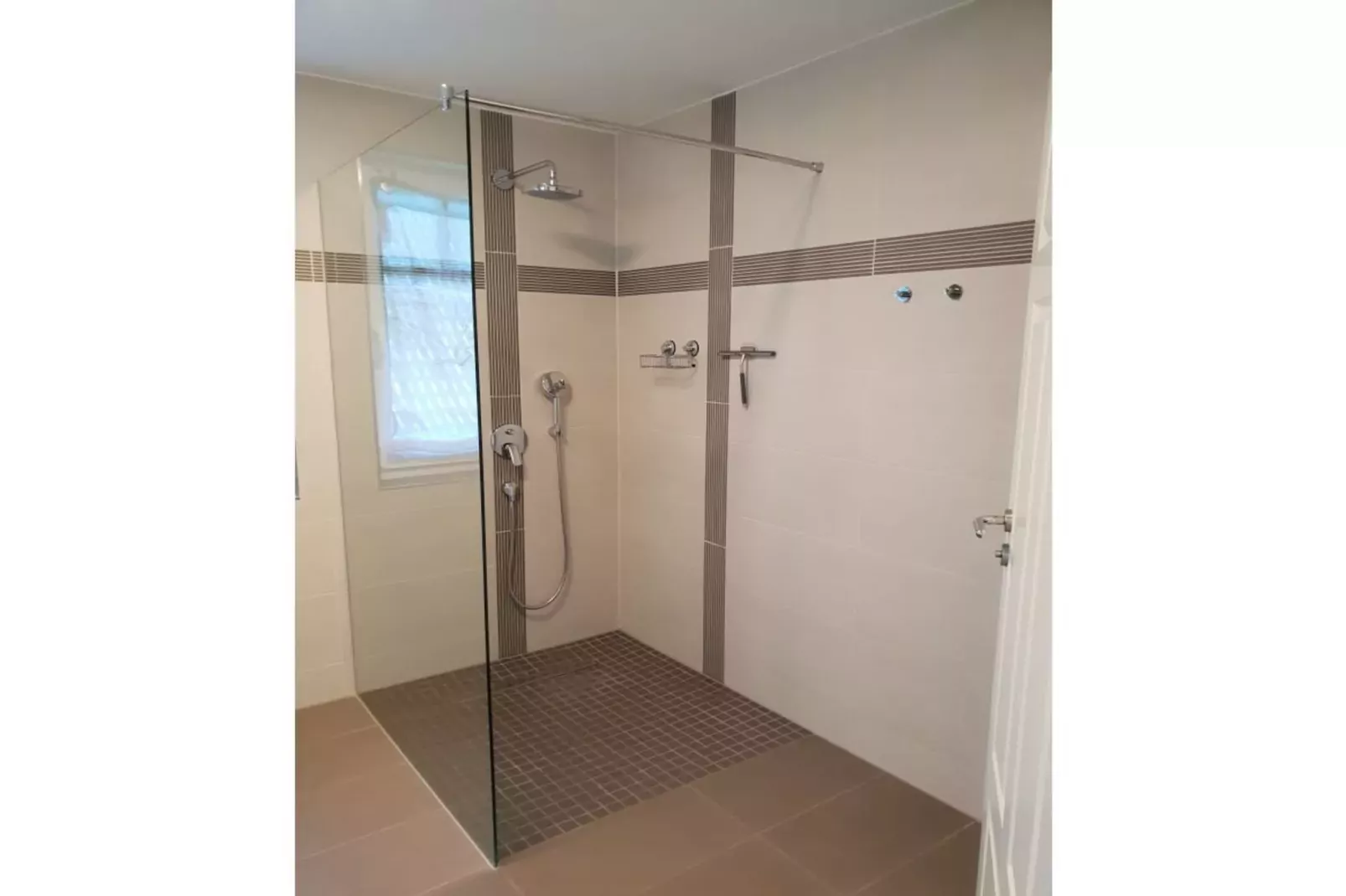 319093-Badkamer