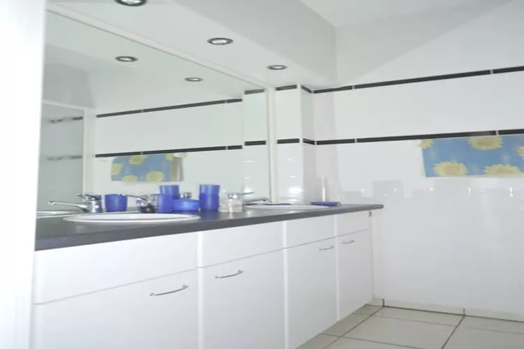 BERMUDA-Badkamer