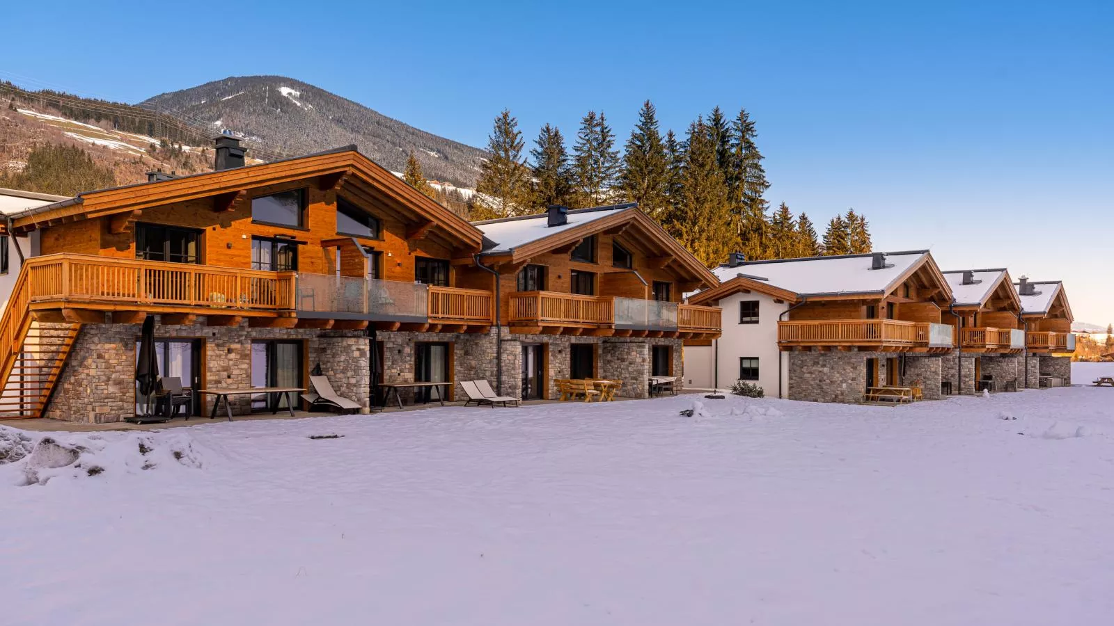 Tauernlodge Amadeiro Im Pongau-Exterieur winter