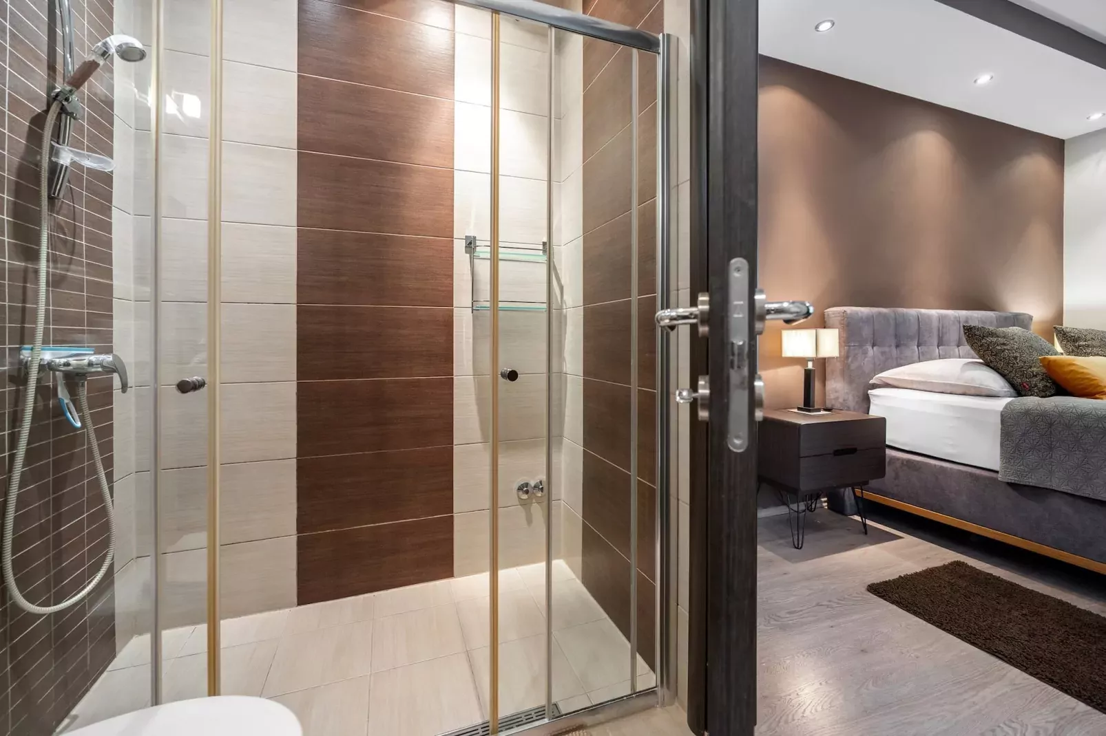 Blanka N2 - Shared Jacuzzi, Magical Garden-Badkamer