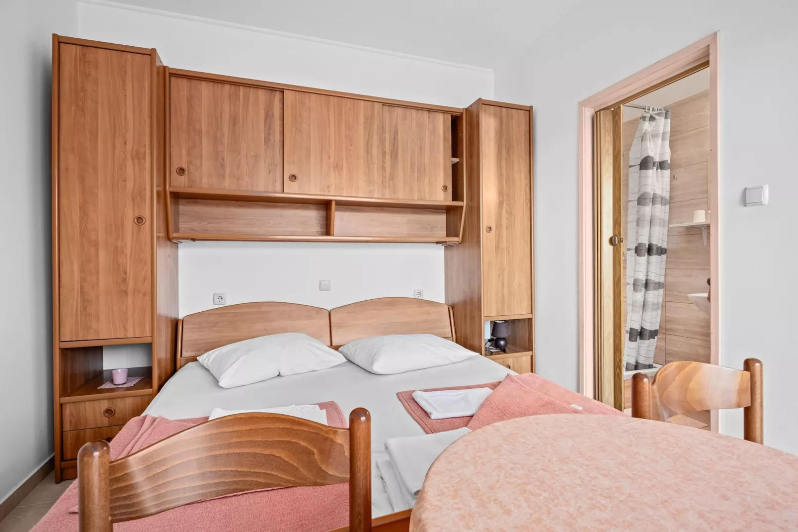 Apartments Jurica - Studio with Sea View-Slaapkamer