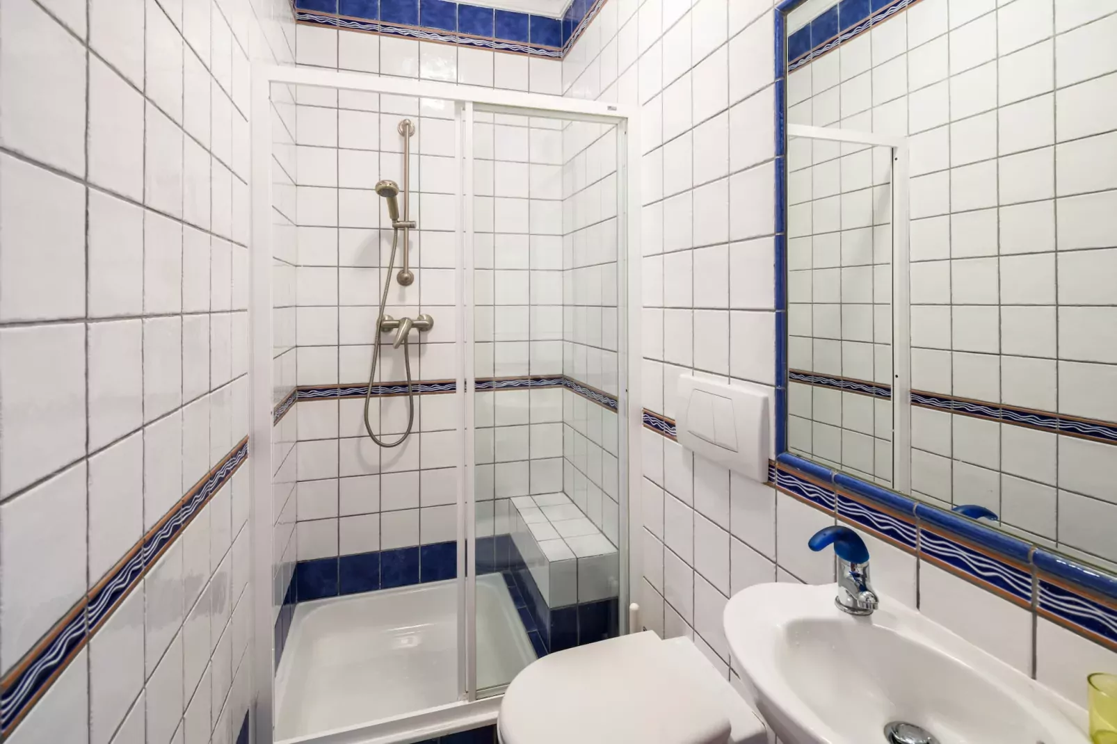 33 Terraços de Benagil (Casa Madeleina)-Badkamer