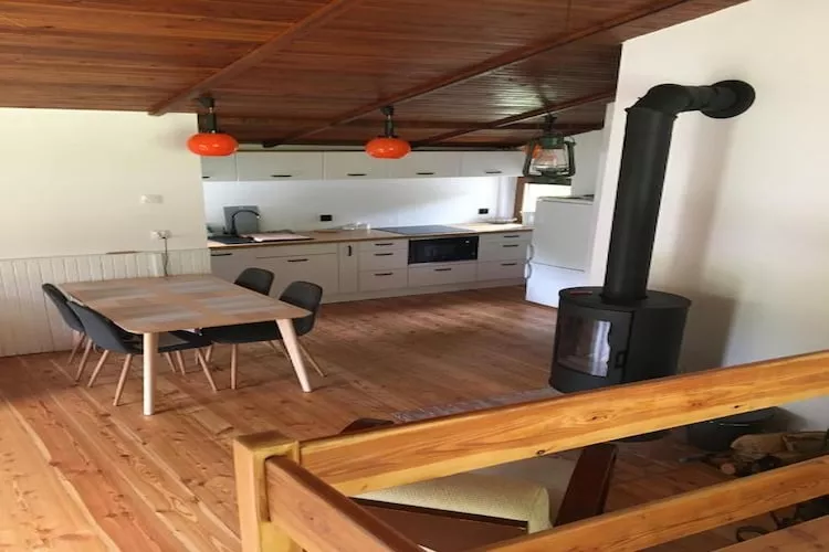 Holiday home in Lakie-Woonkamer