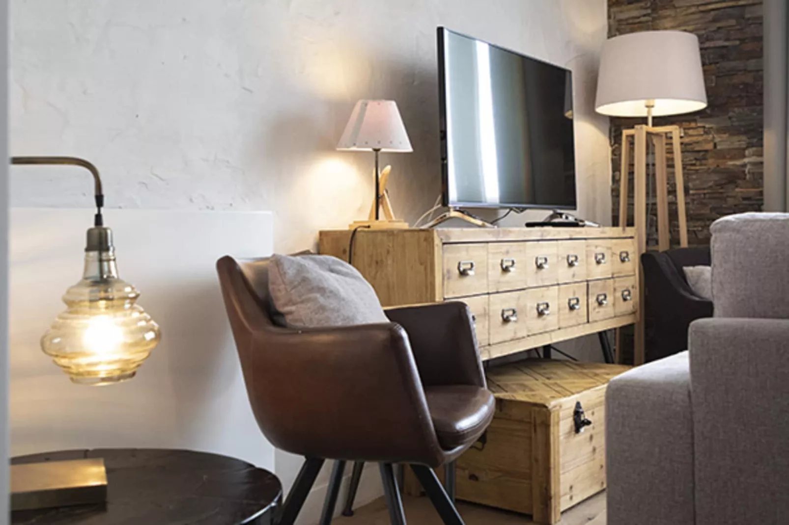 Le Hameau de barthelemy-A46P-Woonkamer
