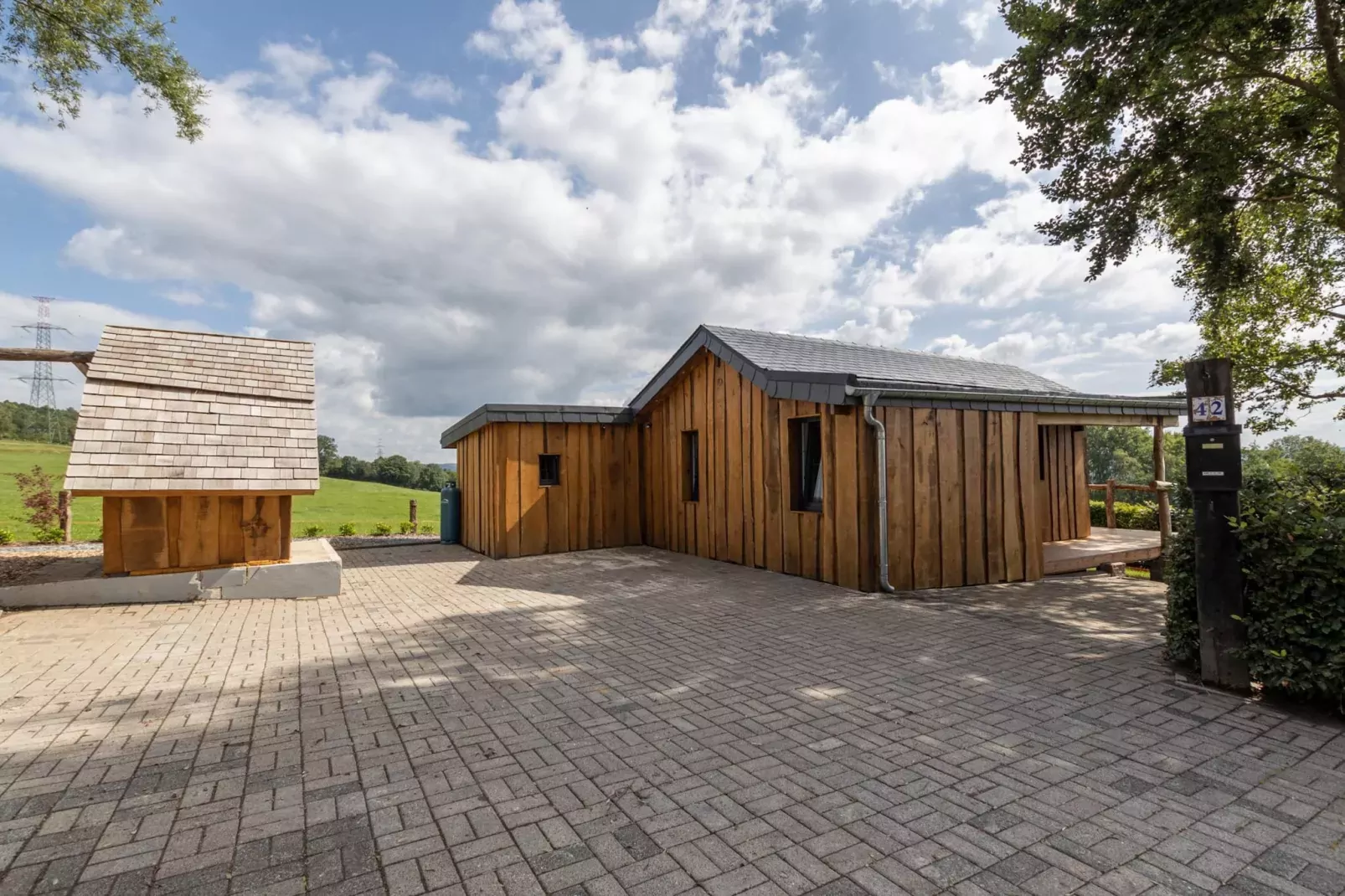 Chalet Bulle-Buitenkant zomer