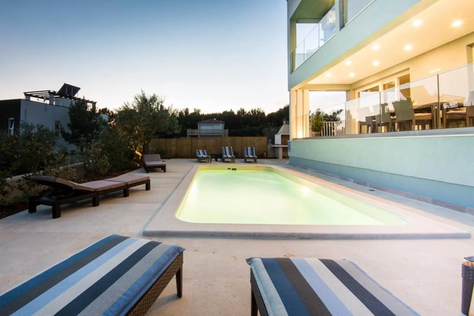 Villa with Pool and Sea View in Fazana - Horizont-Zwembad