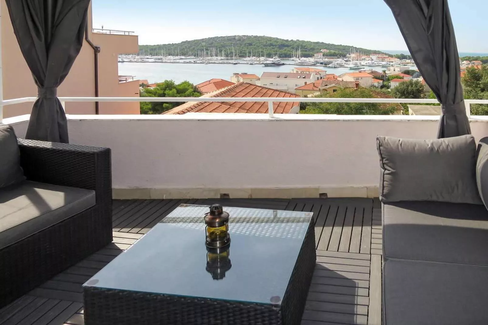 Apartment Mili - Two Bedroom Apartment-Terrasbalkon