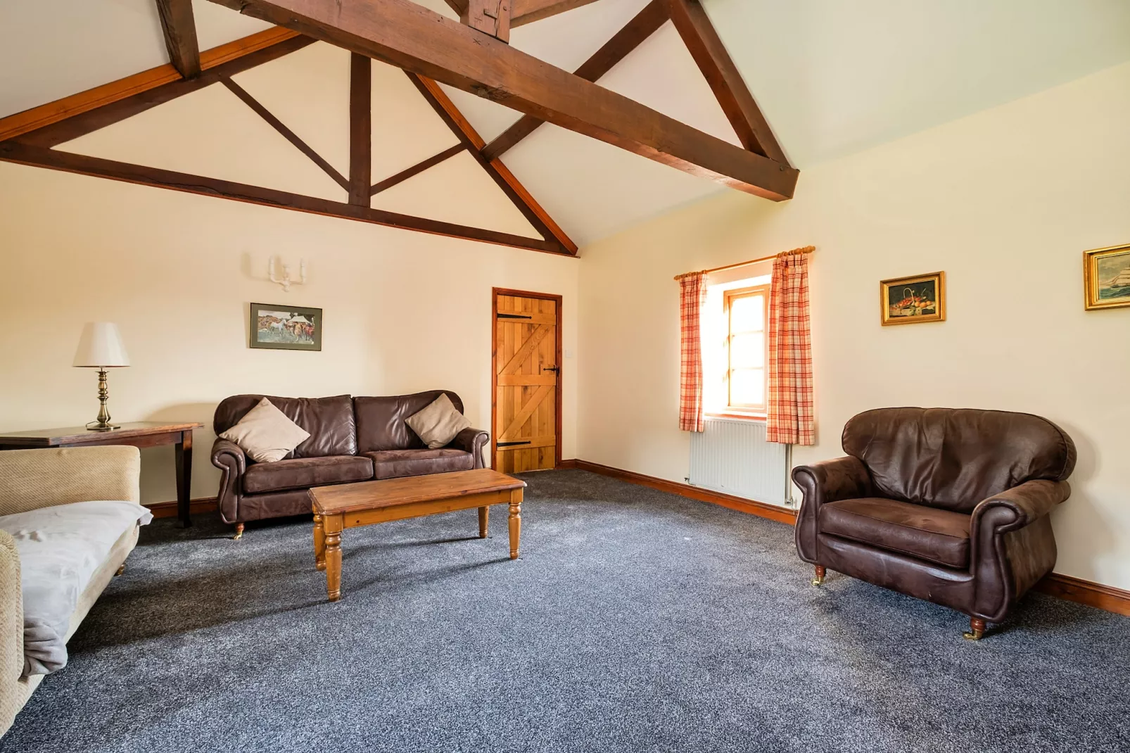 Walton Maisonette-Woonkamer