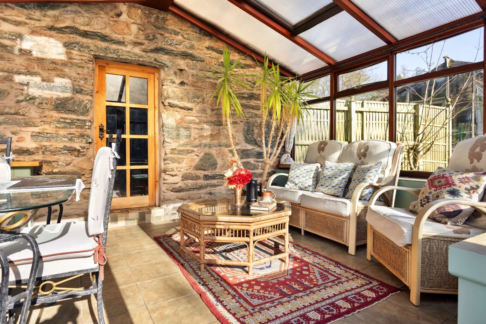 St Francis Cottage-Woonkamer