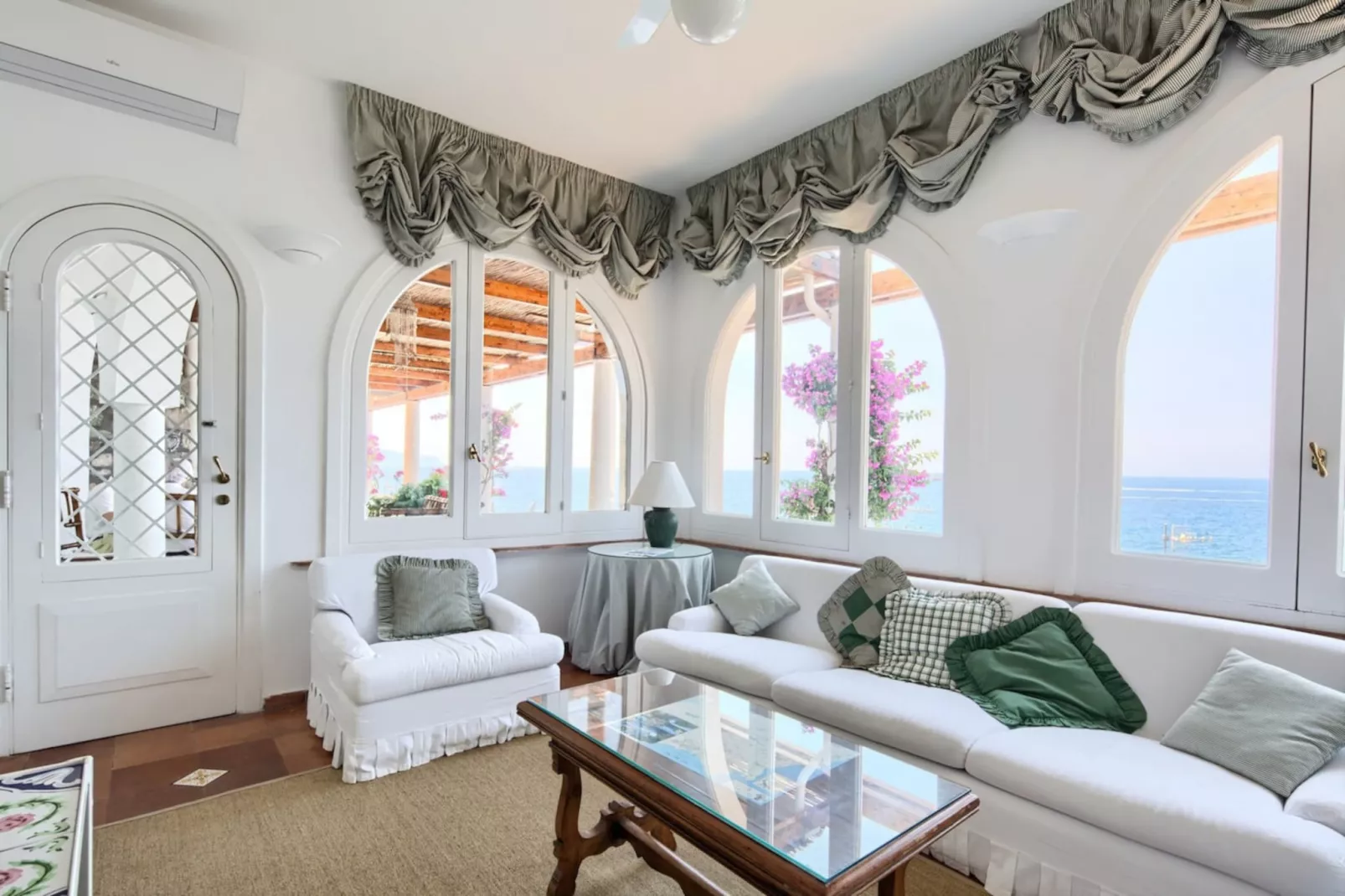 Villa San Montano-Woonkamer