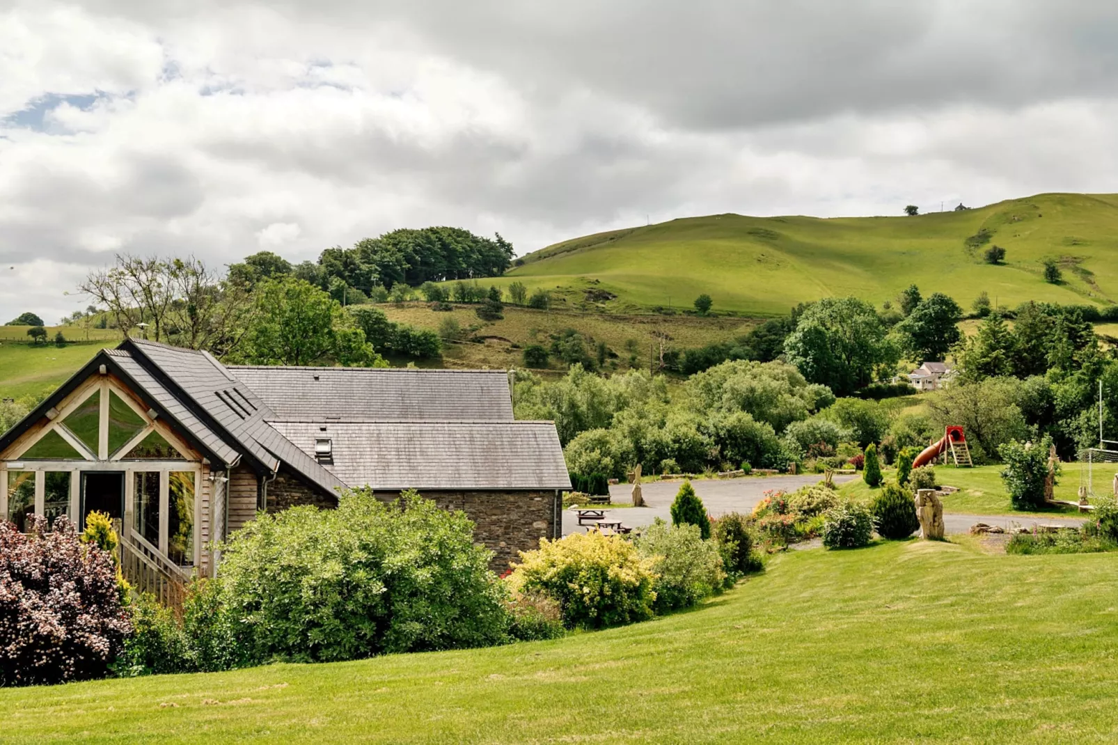 The Welsh Barn-Buitenkant zomer