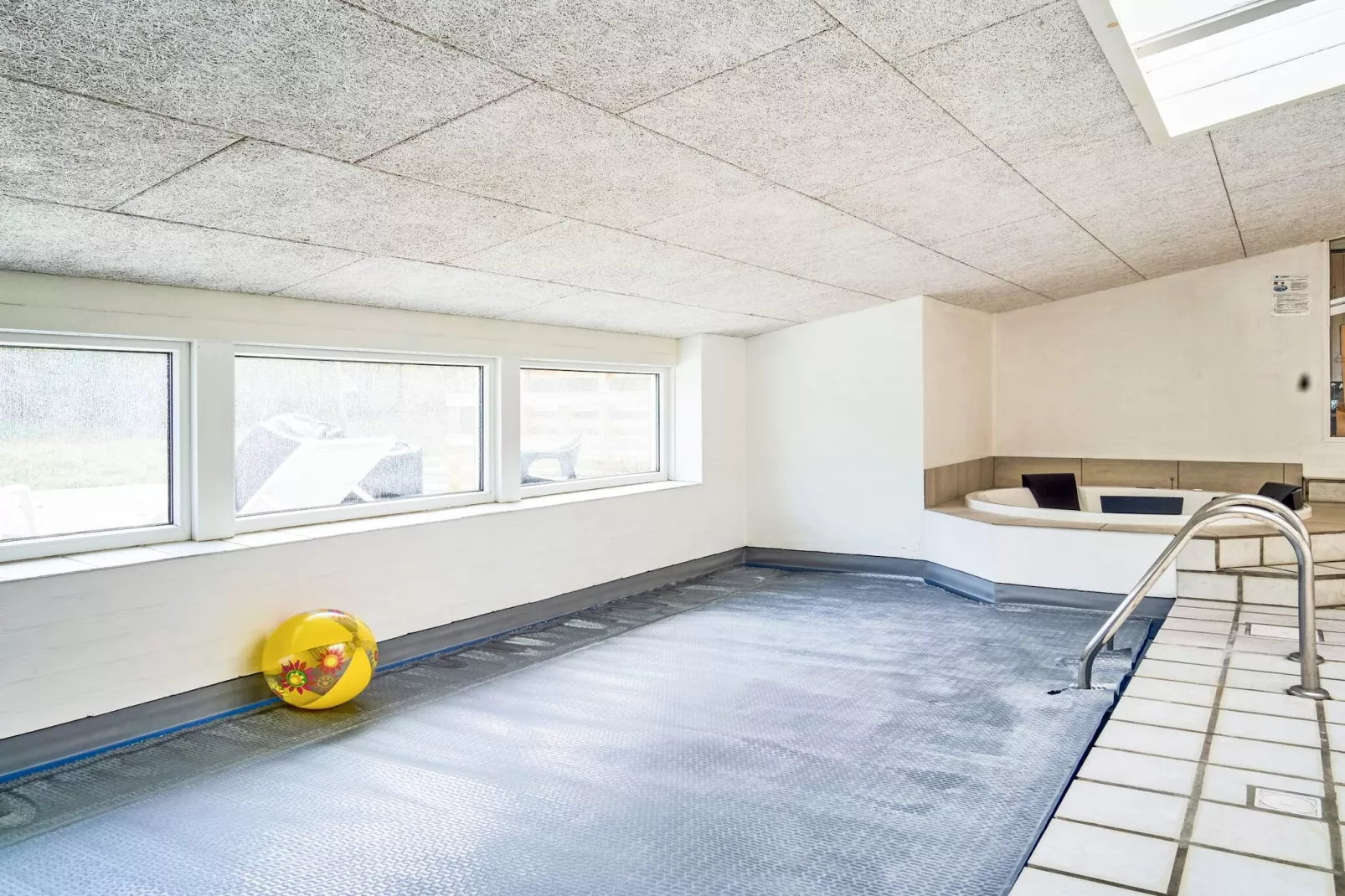 12 persoons vakantie huis in Nexø-Zwembad