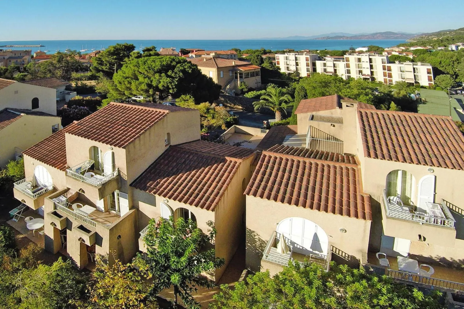 Apartments Motel Le Vieux Moulin Ile Rousse // 2pc4 -Apt 4 pers rez-de-chaussée-Gebieden zomer 1km
