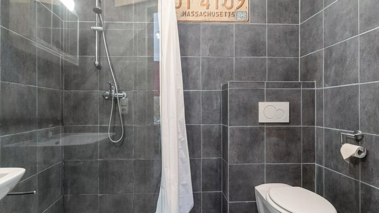 Schweizerhof Edelweiß-Badkamer