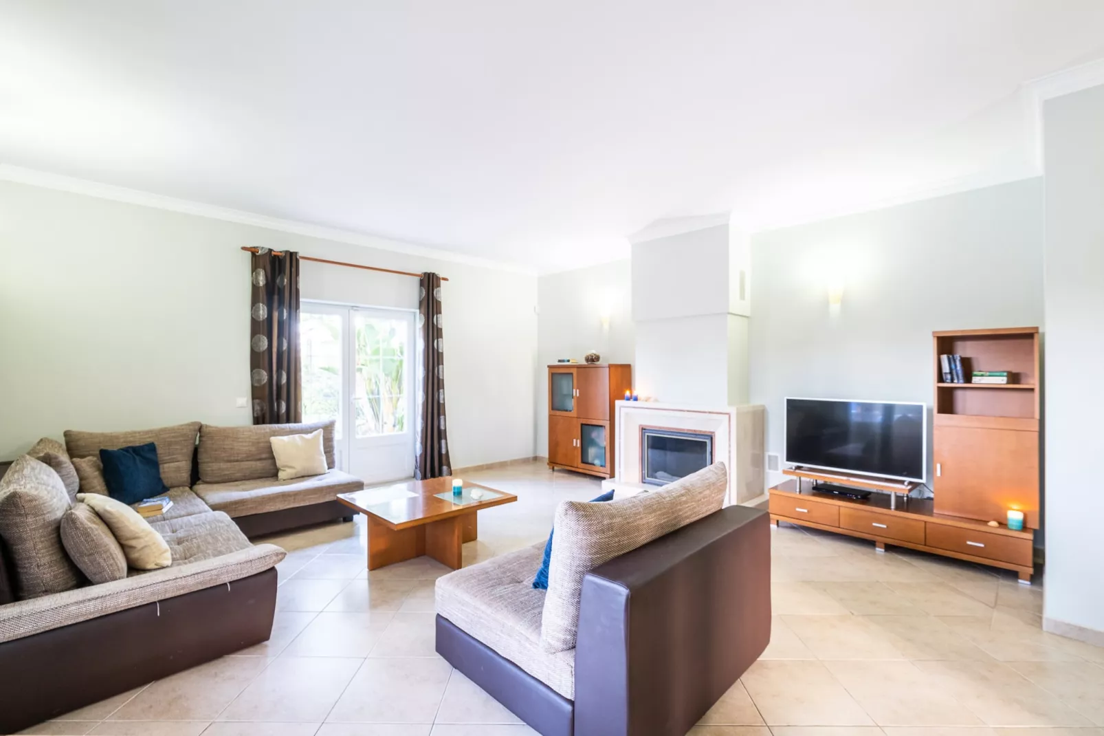 Villa Hawaii-Woonkamer