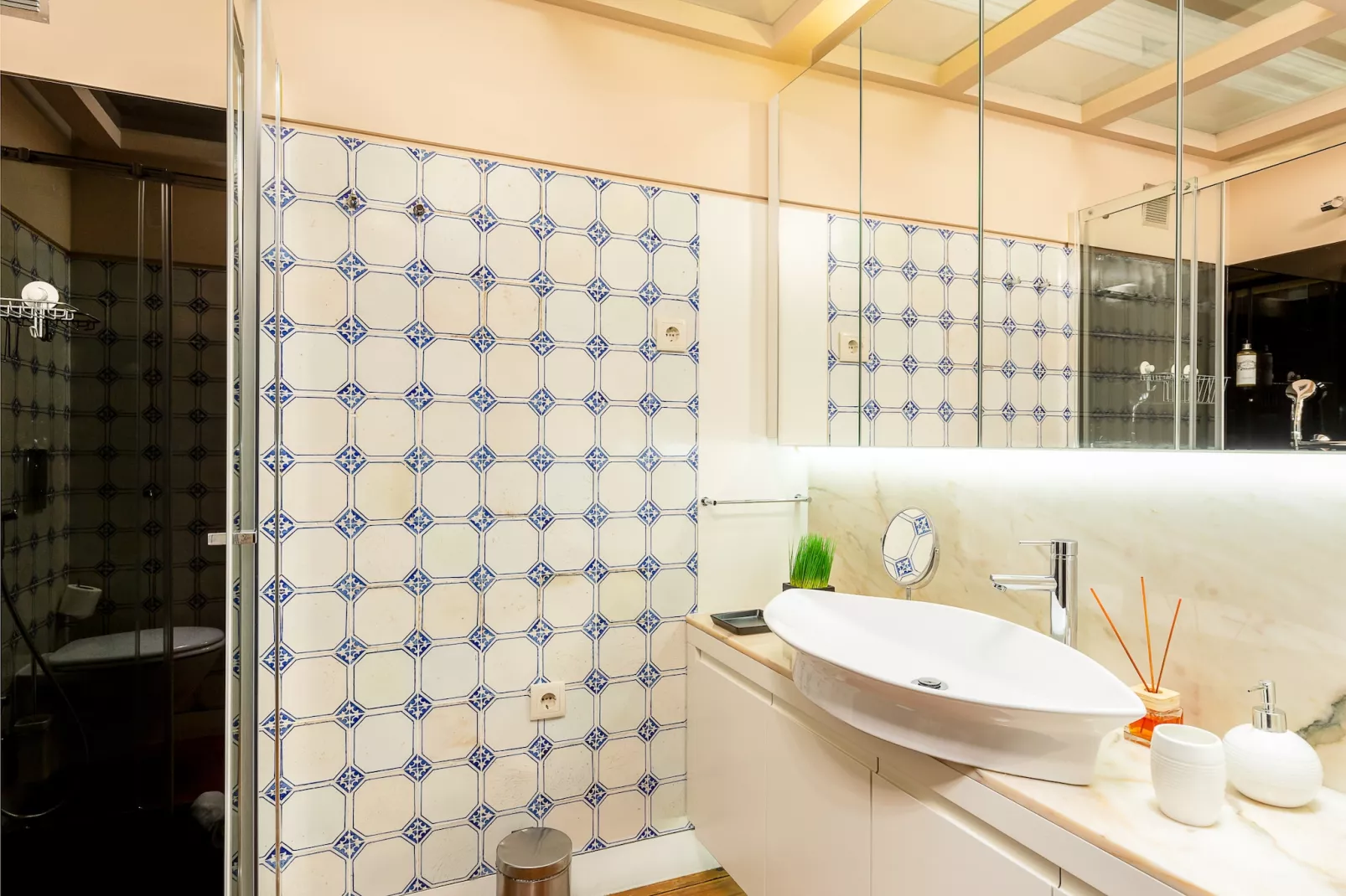 YOUROPO - Bolhão 4C-Badkamer