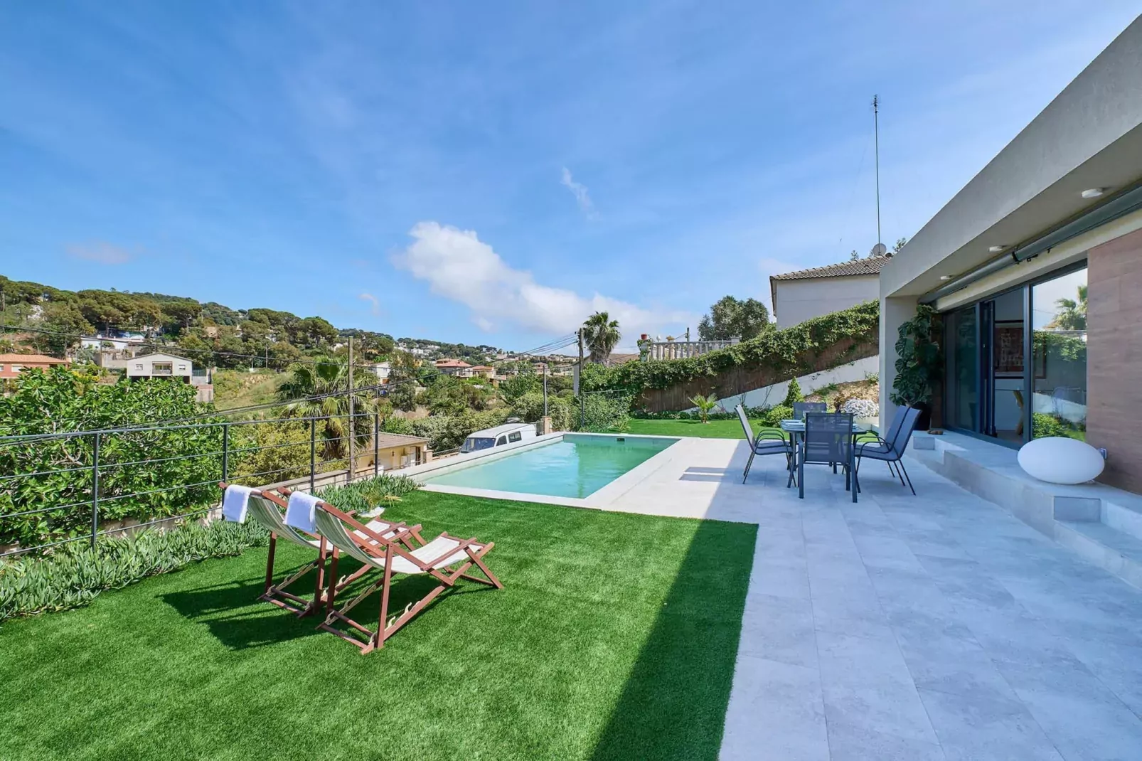 poolofhouse