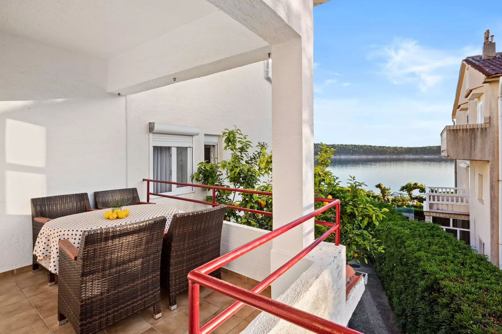 Apartments Jurica - Apt Marija with Sea View,-Terrasbalkon