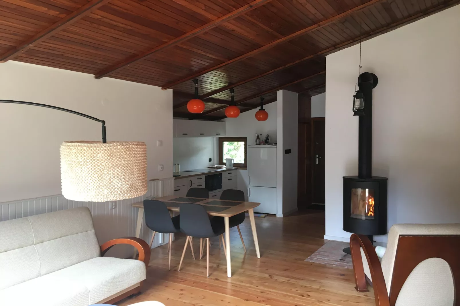 Holiday home in Lakie-Woonkamer