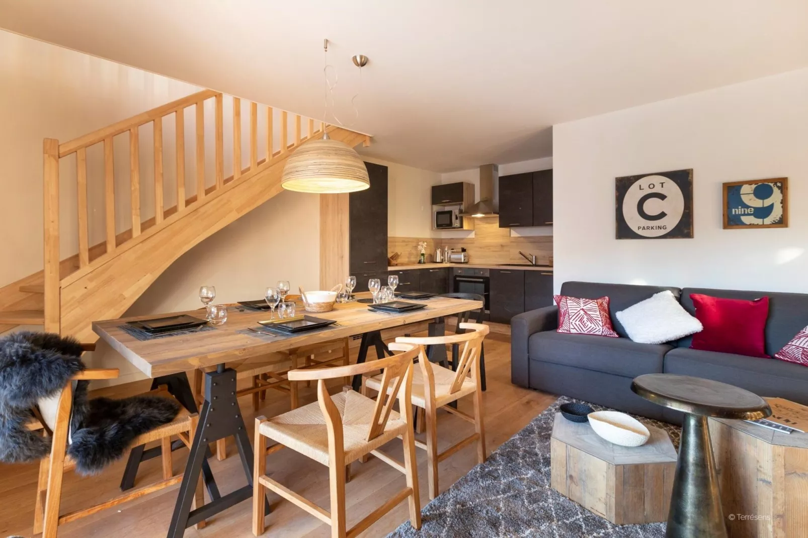 VAUJANY Le Saphir-A36P-Eetkamer