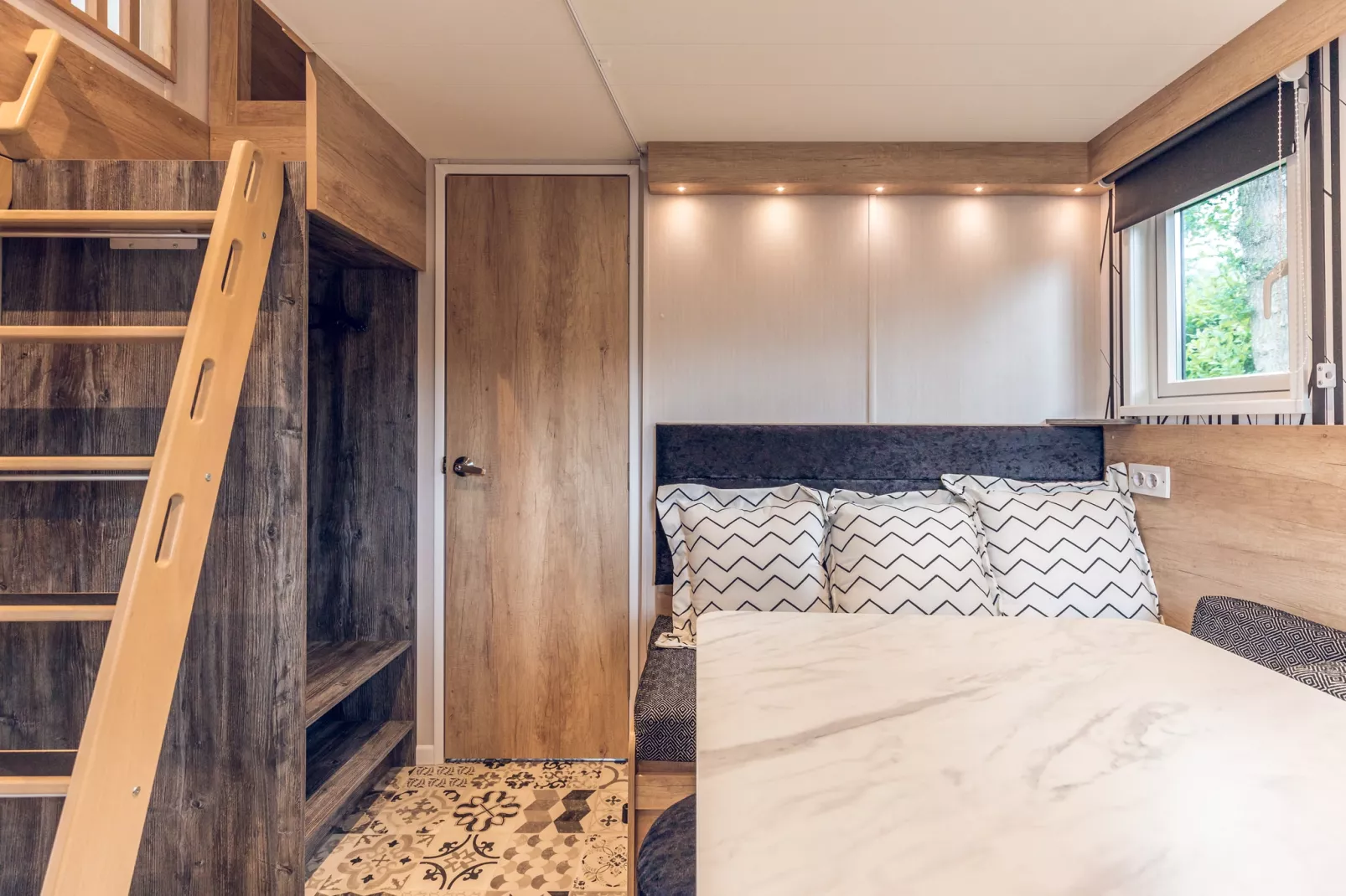 Tinyhouse 'Egel' | 2 - 4 persons-Slaapkamer