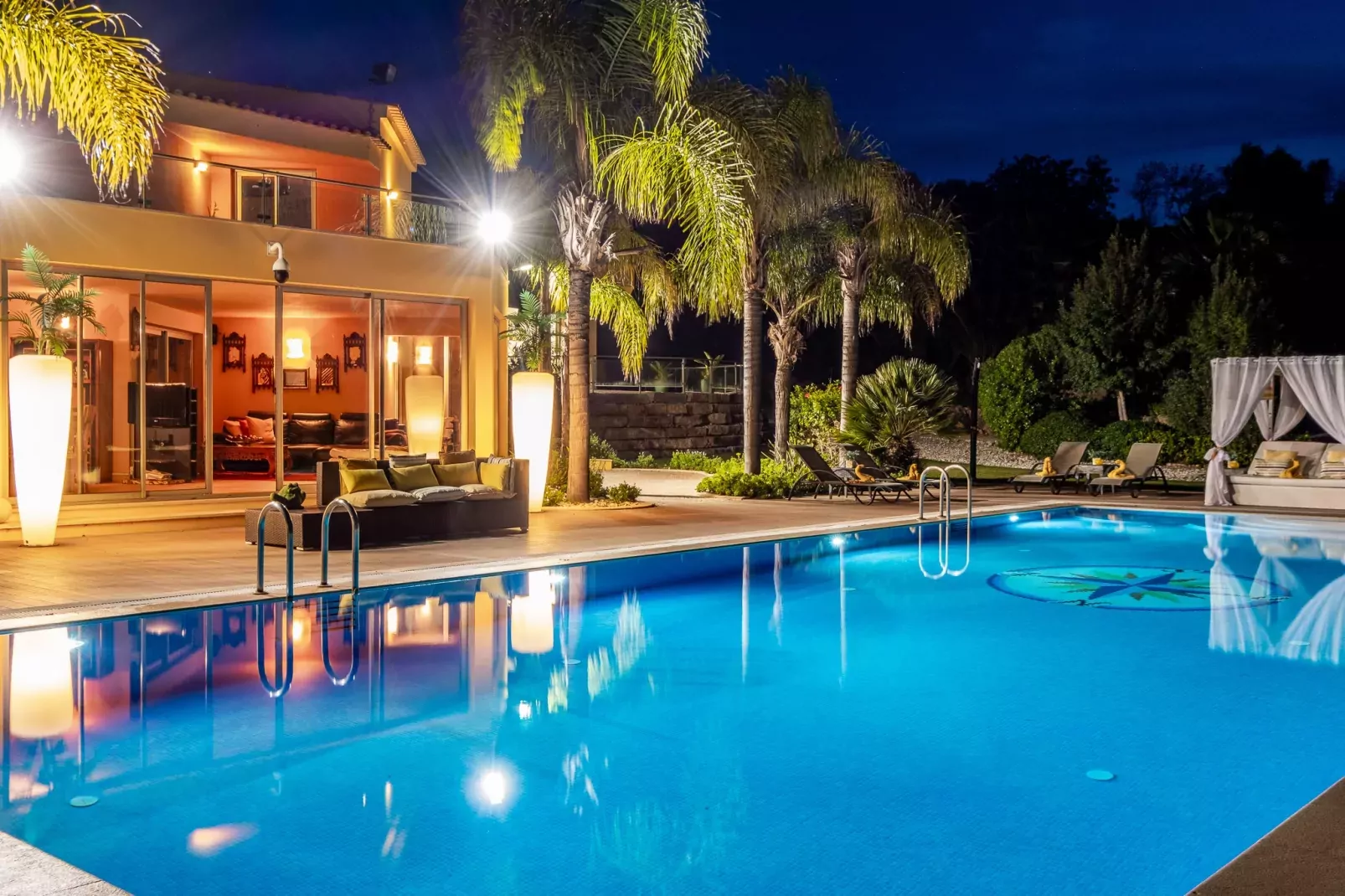 Villa Gamboa-Buitenkant zomer