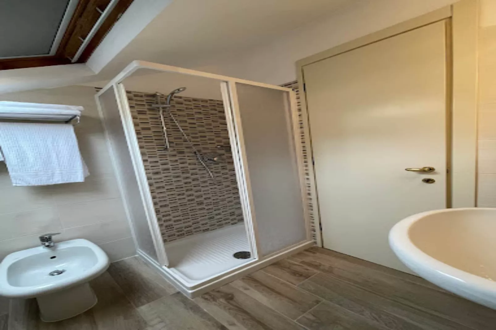 Residence Miramare / Apartment TYPE A-Badkamer