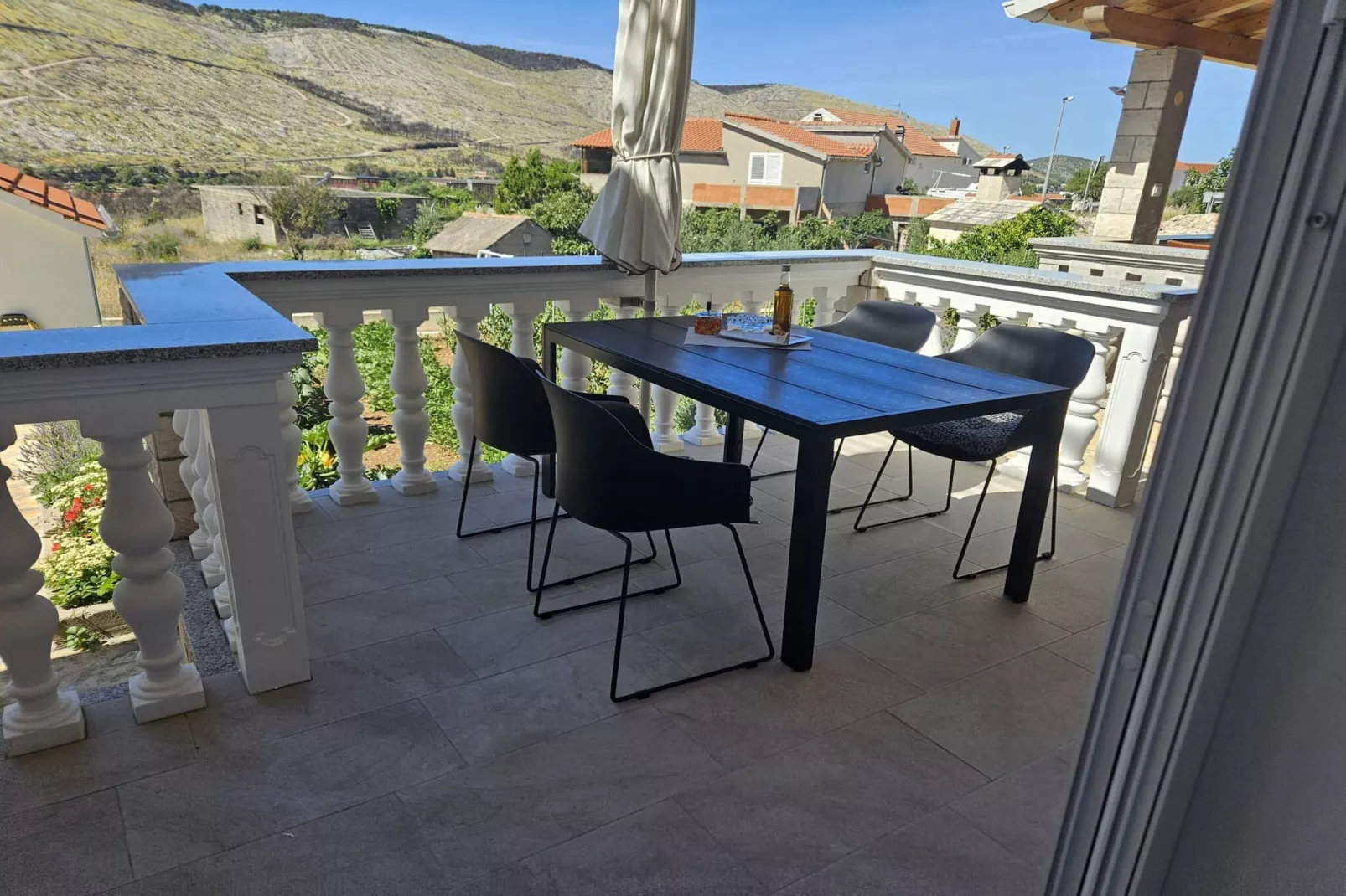 Apartments Miro - one bedroom apartment-Terrasbalkon