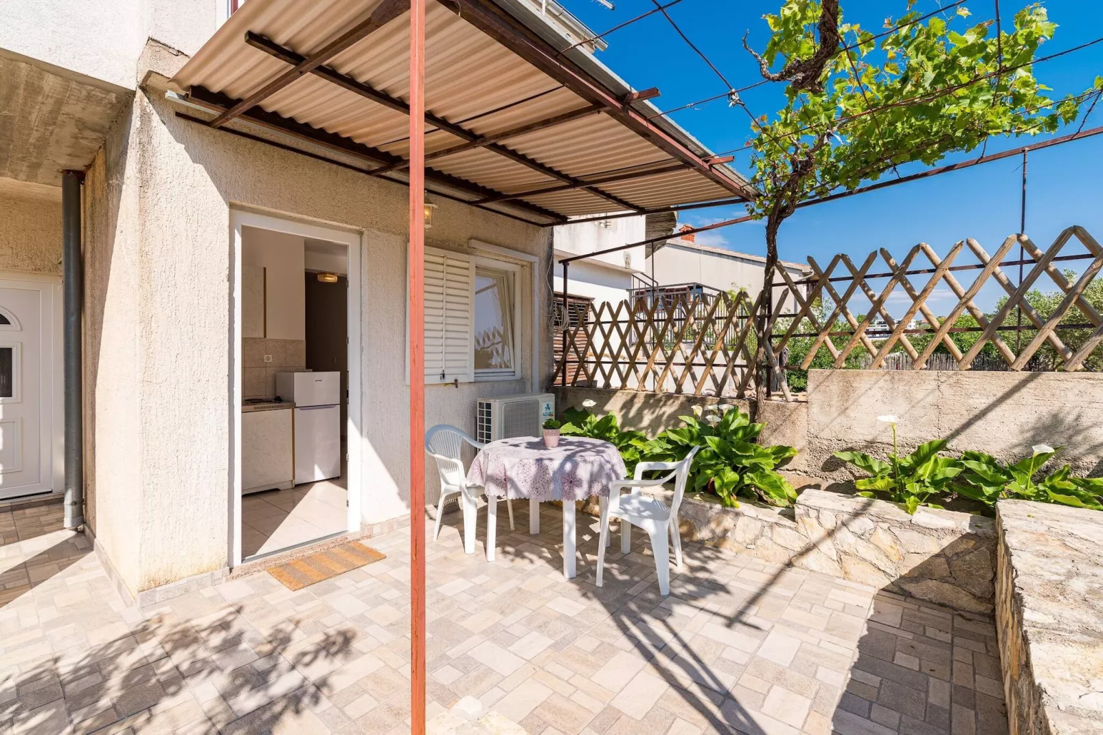 Apartments Jagoda - studio apartment-Terras