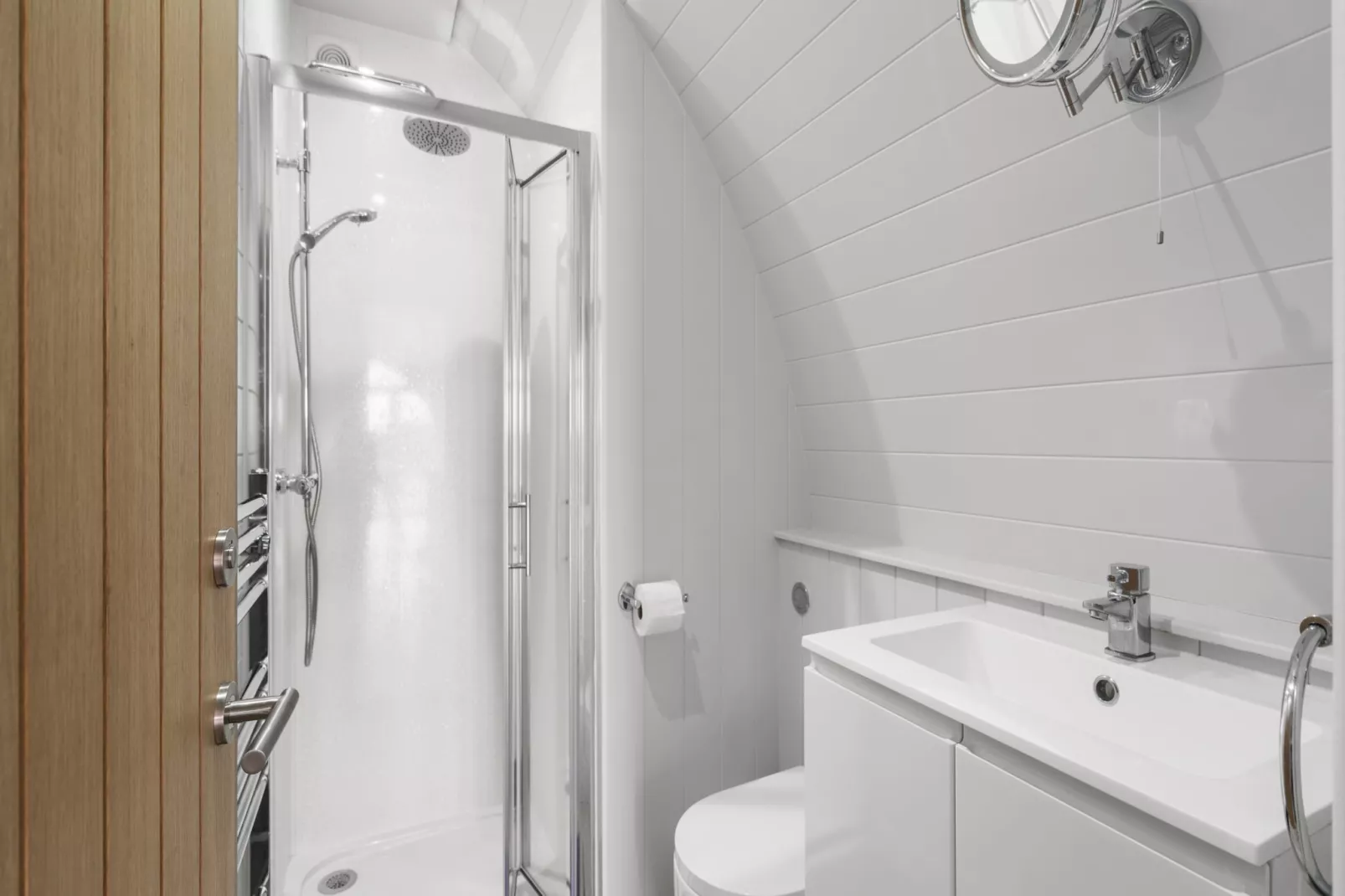 The Highland Camping Pod-Badkamer